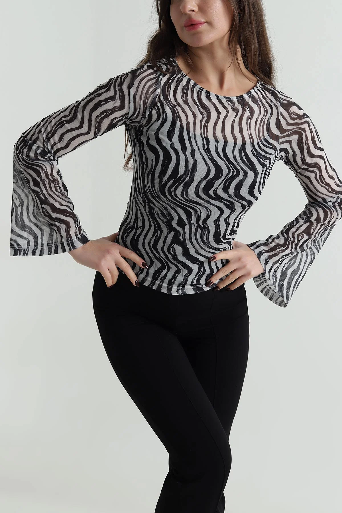 Siyah Zebra Desen Kadın Tül Bluz 499913