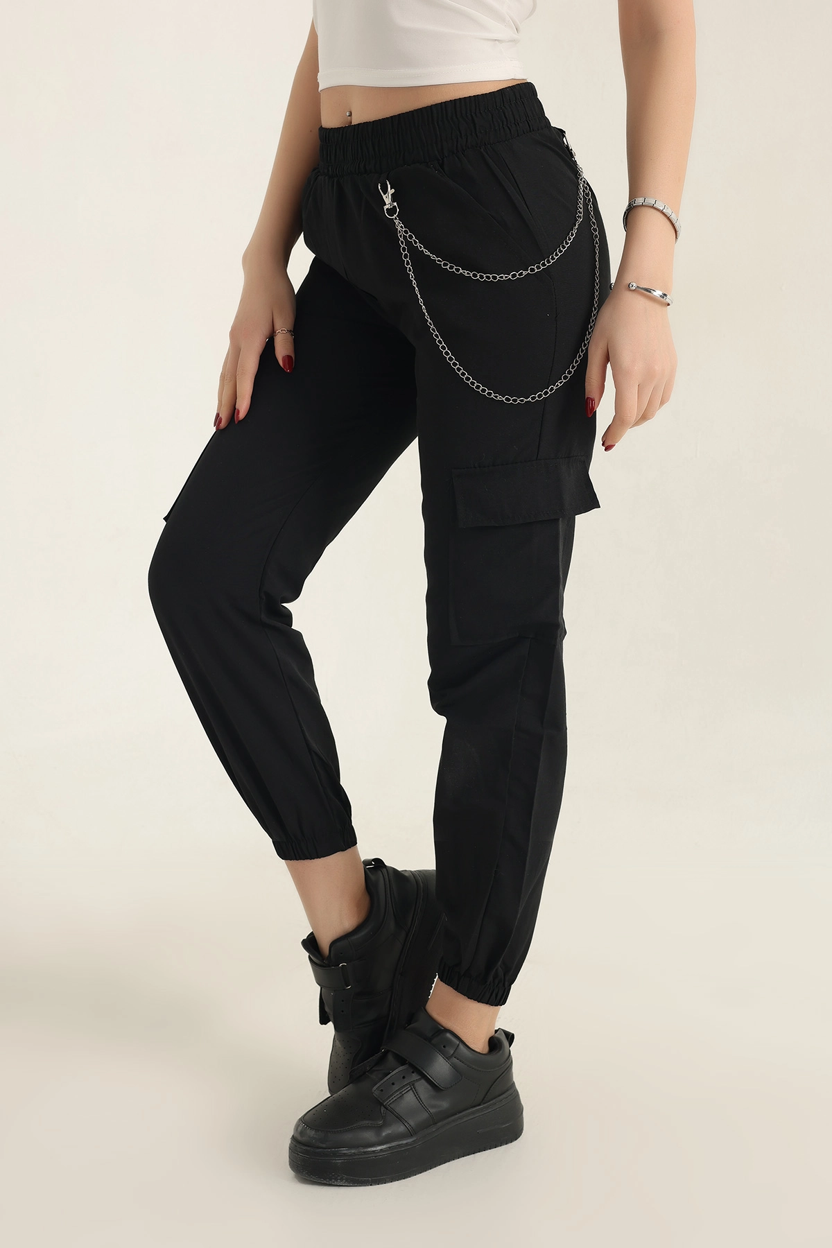 Siyah Zincirli Kargo Cep Bayan Jogger Keten Pantolon 337685
