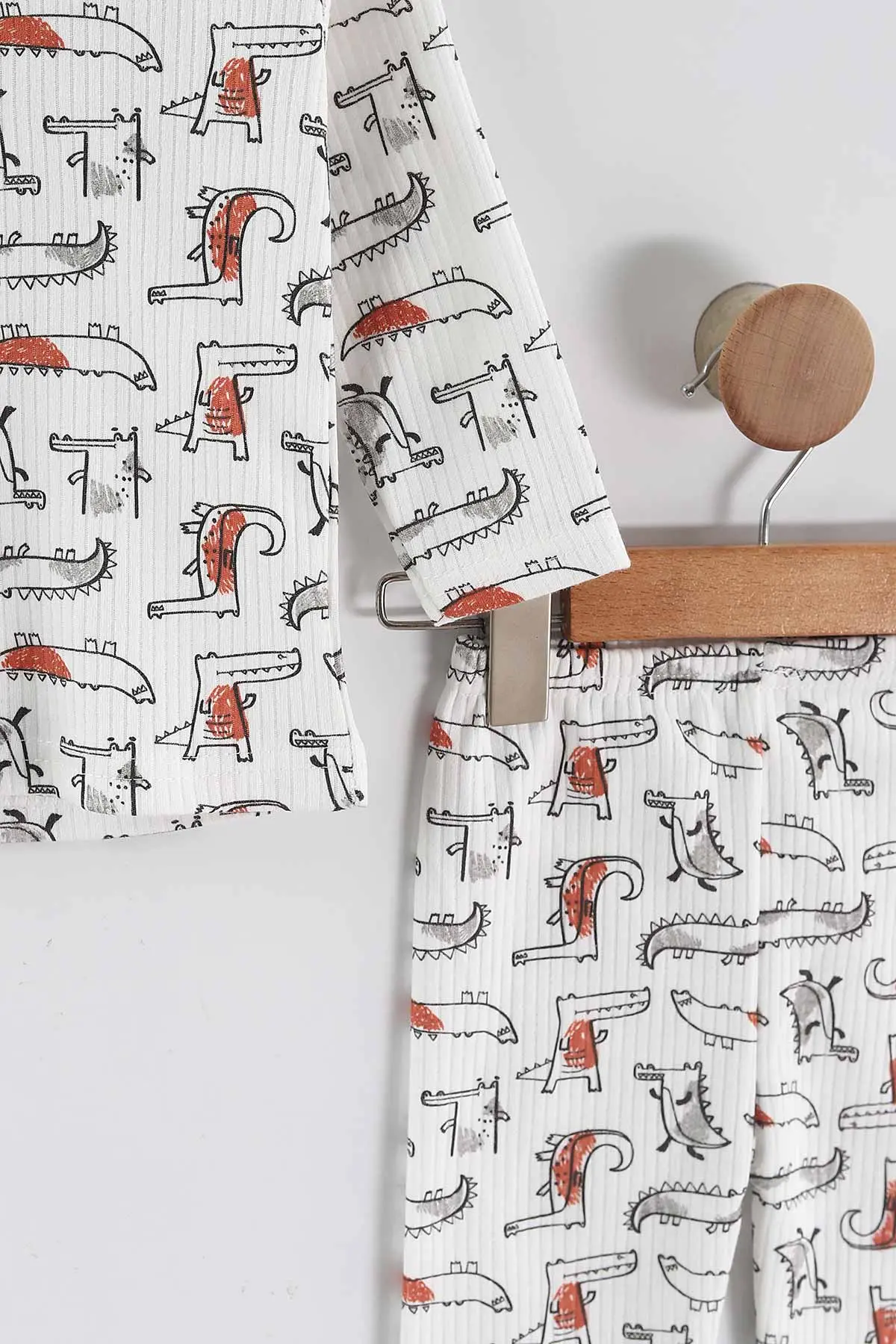Somon (1-3 Yaş) Balık  Desenli Raporlu Çocuk Pijama Takım 459409