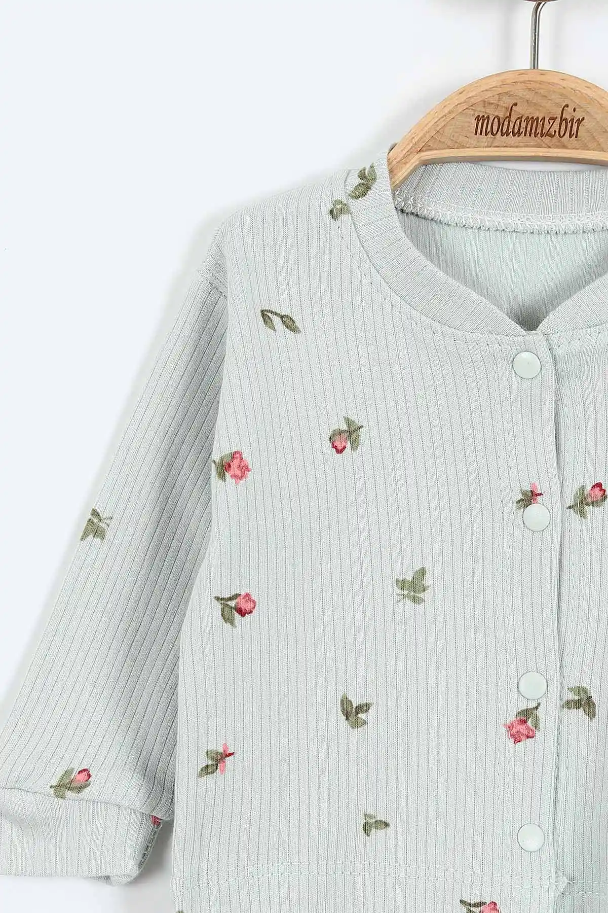Su Yeşili (0-9 Ay)Lale Desenli Önü Çıtçıtlı Kız Bebek Pijama Takımı 375223