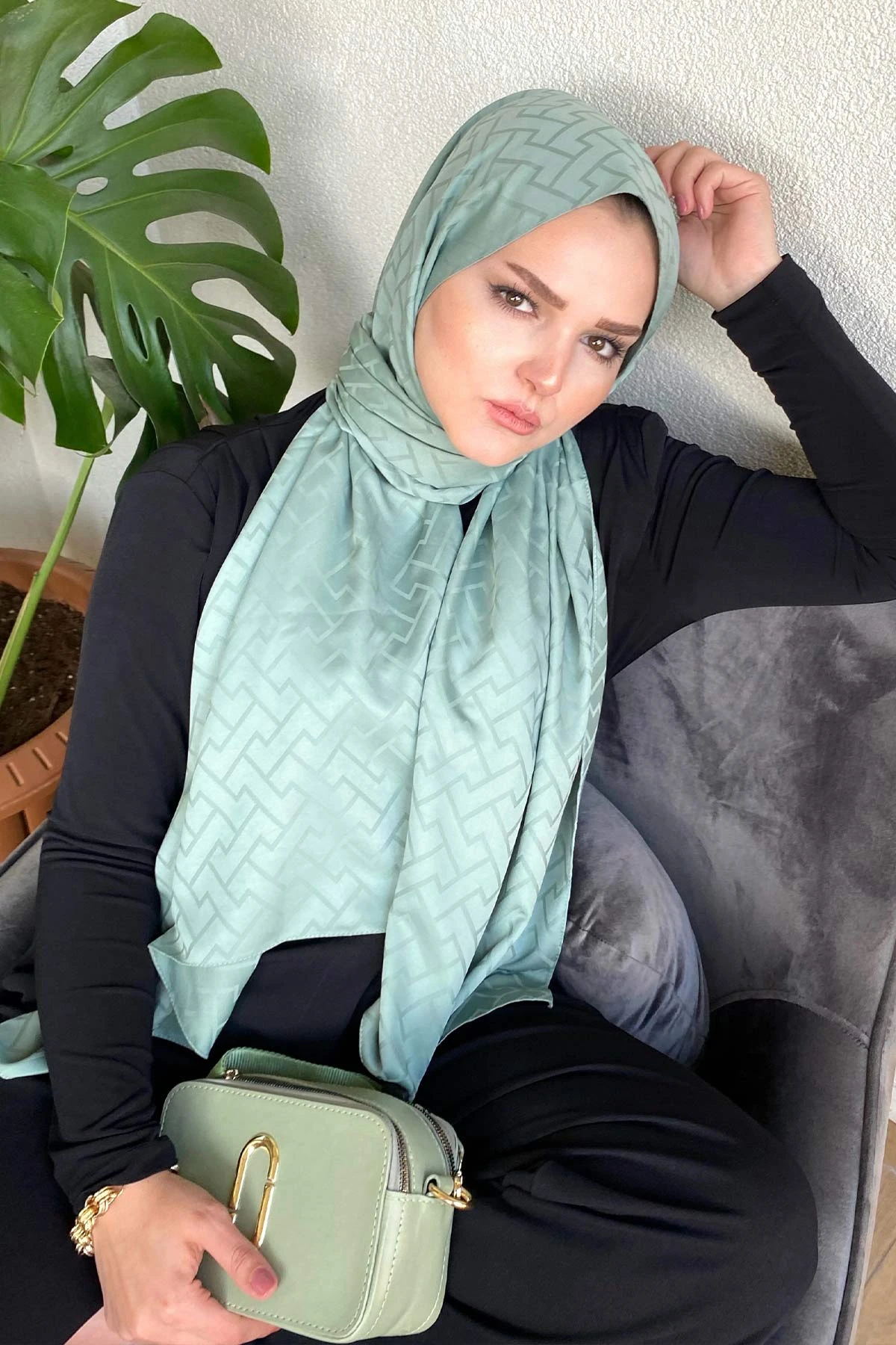 Su Yeşili 180x70 Jakar İpeksi Labirent Desen Şal 270908