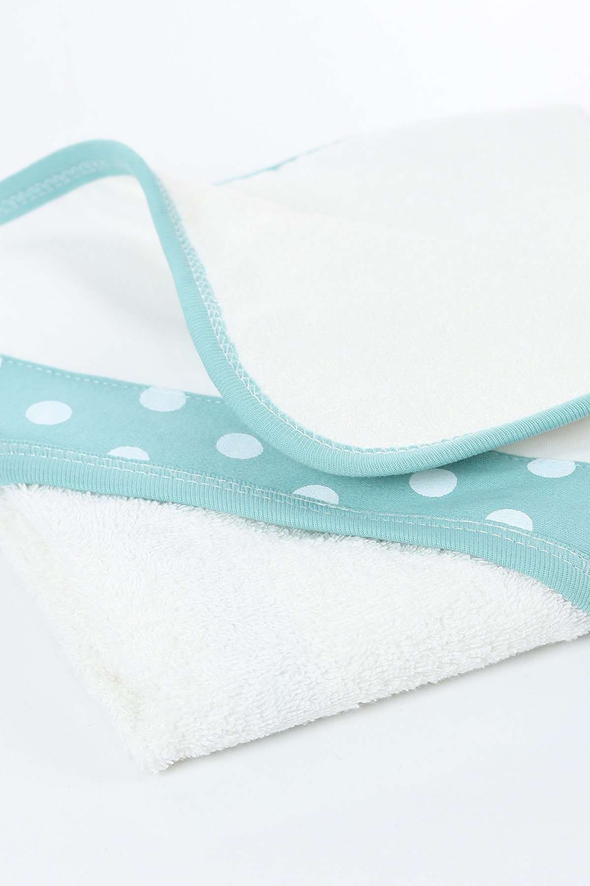 Su Yeşili (En:78 cm Boy:88 cm) Benekli Zürafa Nakışlı havlu 141905