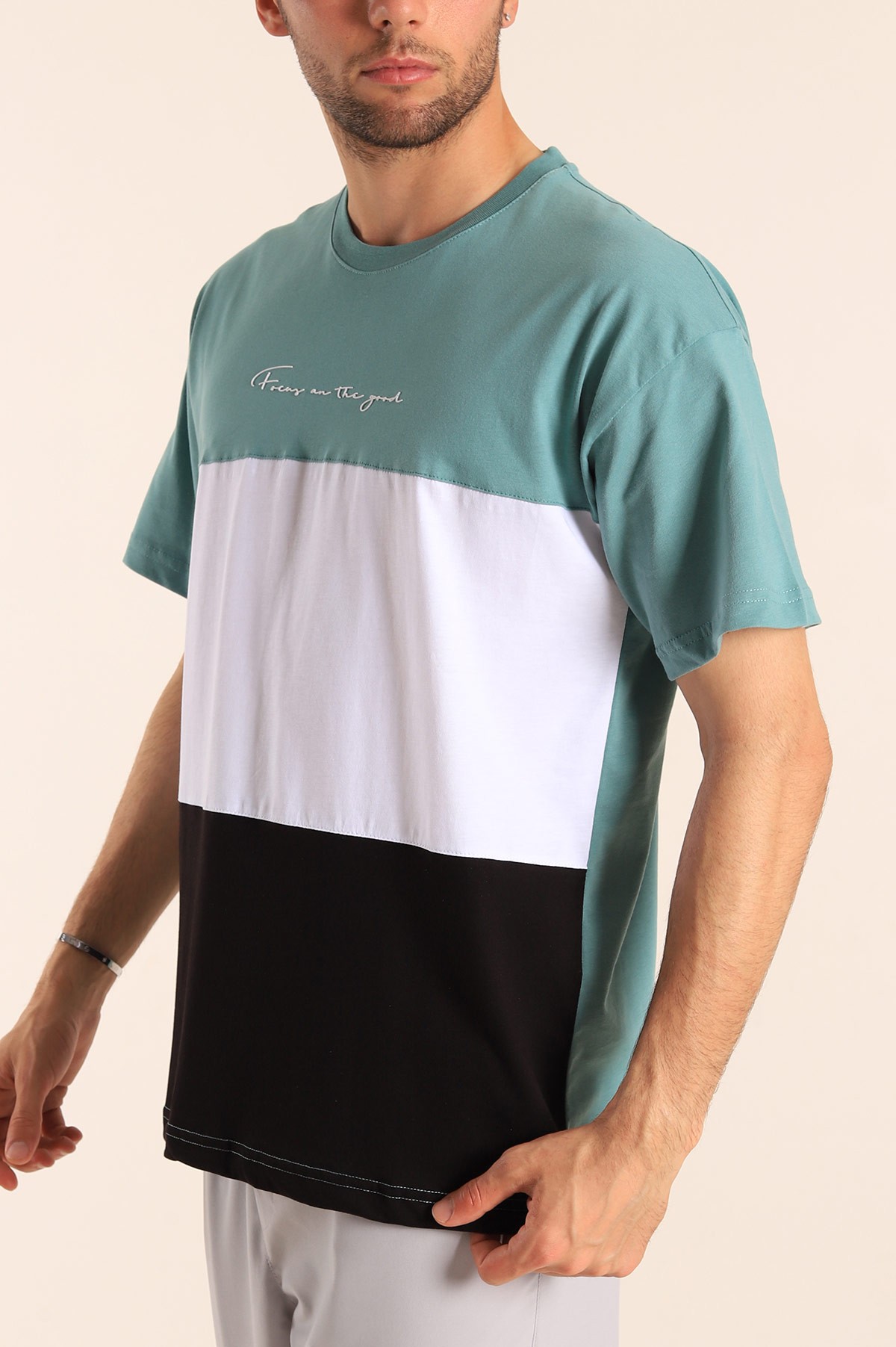 Su Yeşili Oversize Parçalı Yazı Detay Erkek Tişört 184319