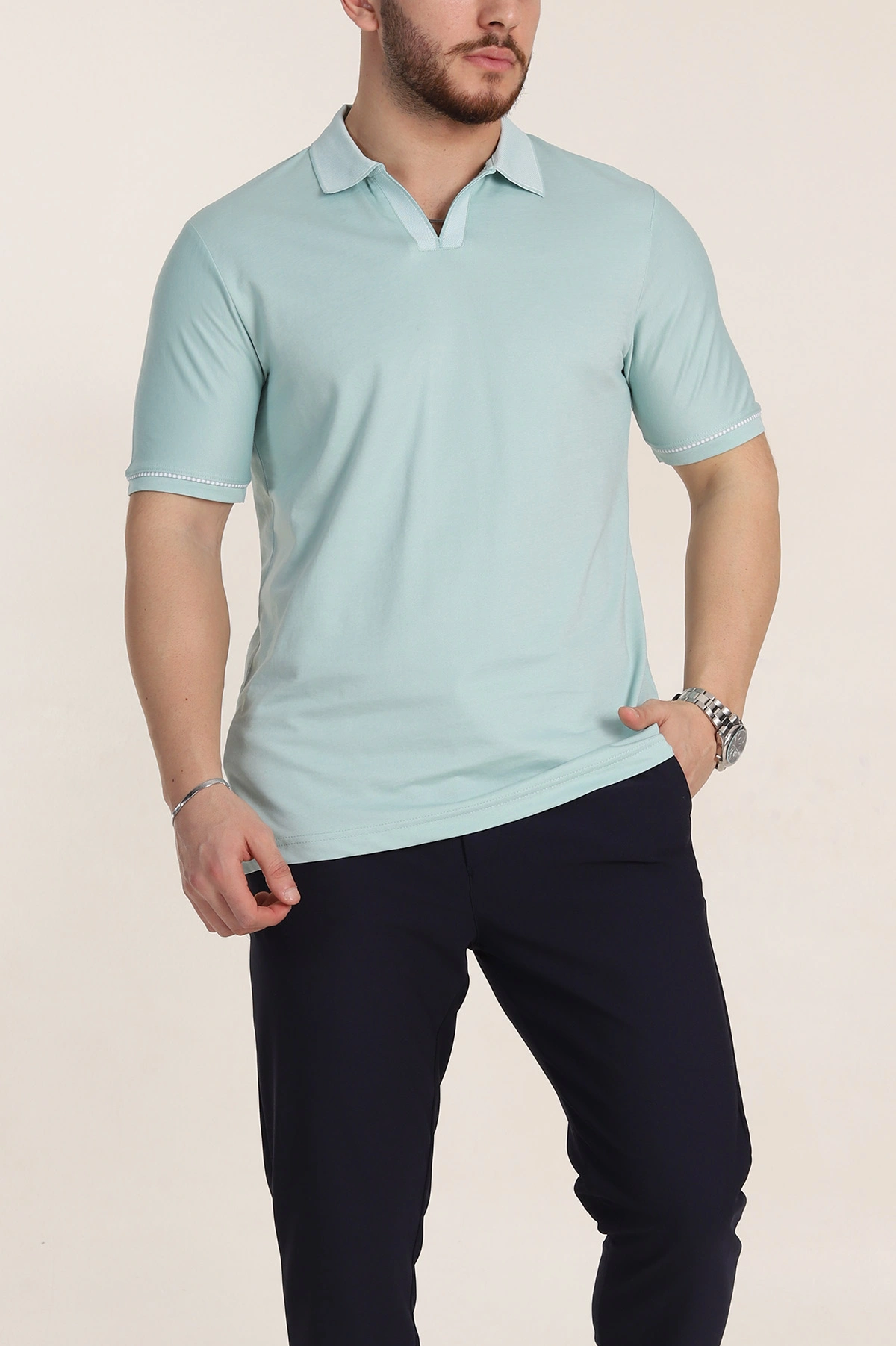 Su Yeşili Regular Fit V Patlı Polo Yaka Erkek Tişört 349809