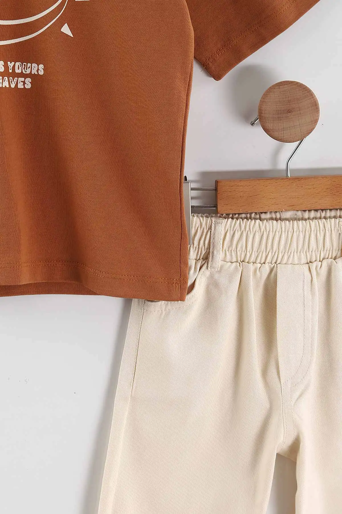 Taba (2-10 Yaş)Baskılı Gabardin Şortlu Erkek Çocuk Takım 457404