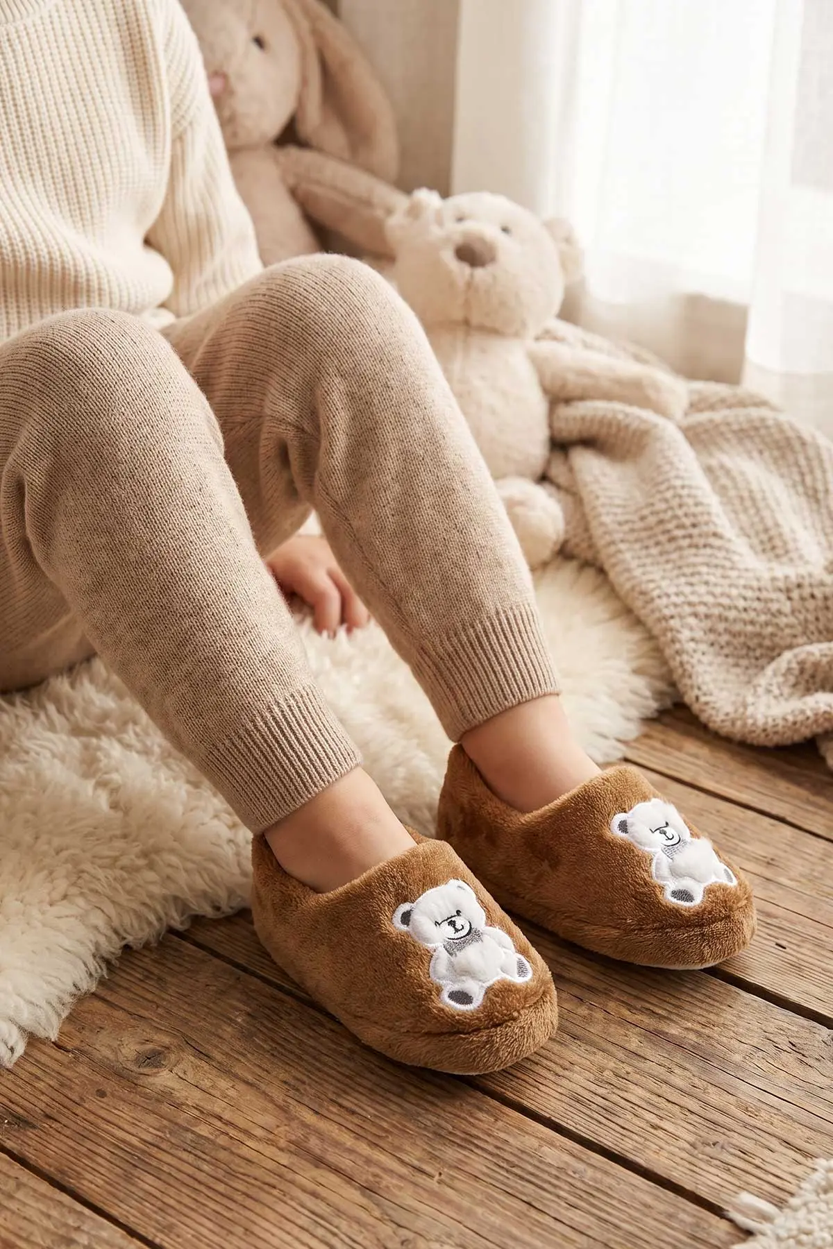 Taba ( 25 - 30 ) Peluş Figürlü Çocuk Panduf 496287