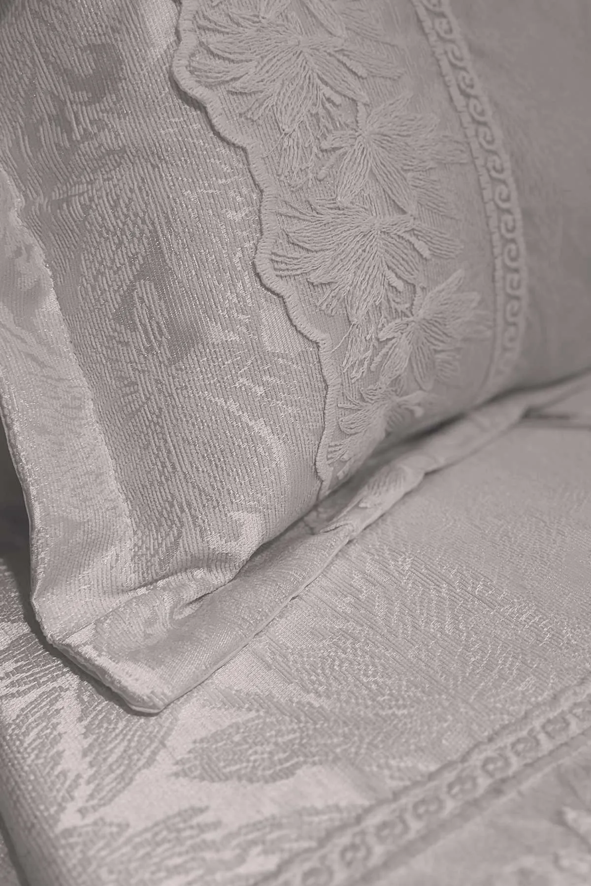 Taş 240x260 Dantelli Çift Kişilik Gelin Seti Yatak Örtüsü 282727