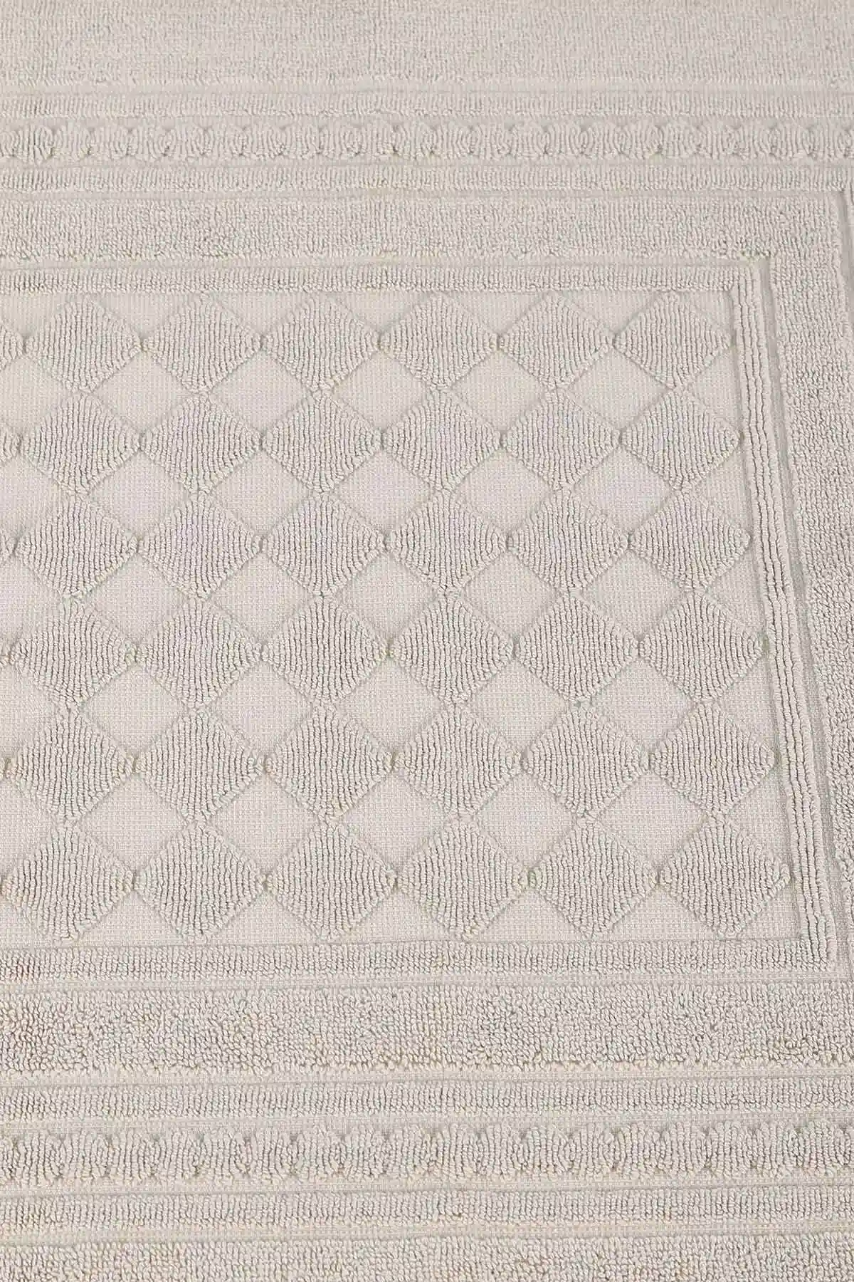 Taş 50x70 Cm Piramit Desenli Jakarlı Ayak Havlusu 448891