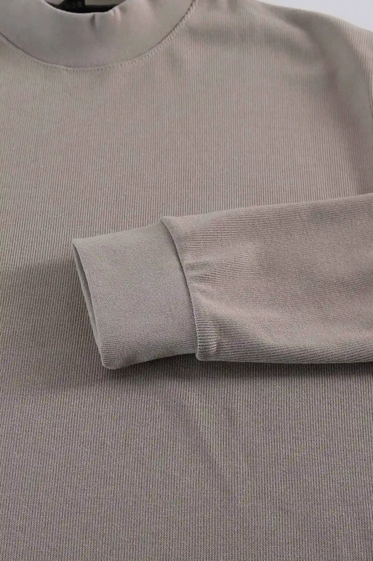 Taş Regular Fit Yarım Balıkçı Yaka Uzun Kollu Erkek Sweatshirt 397045