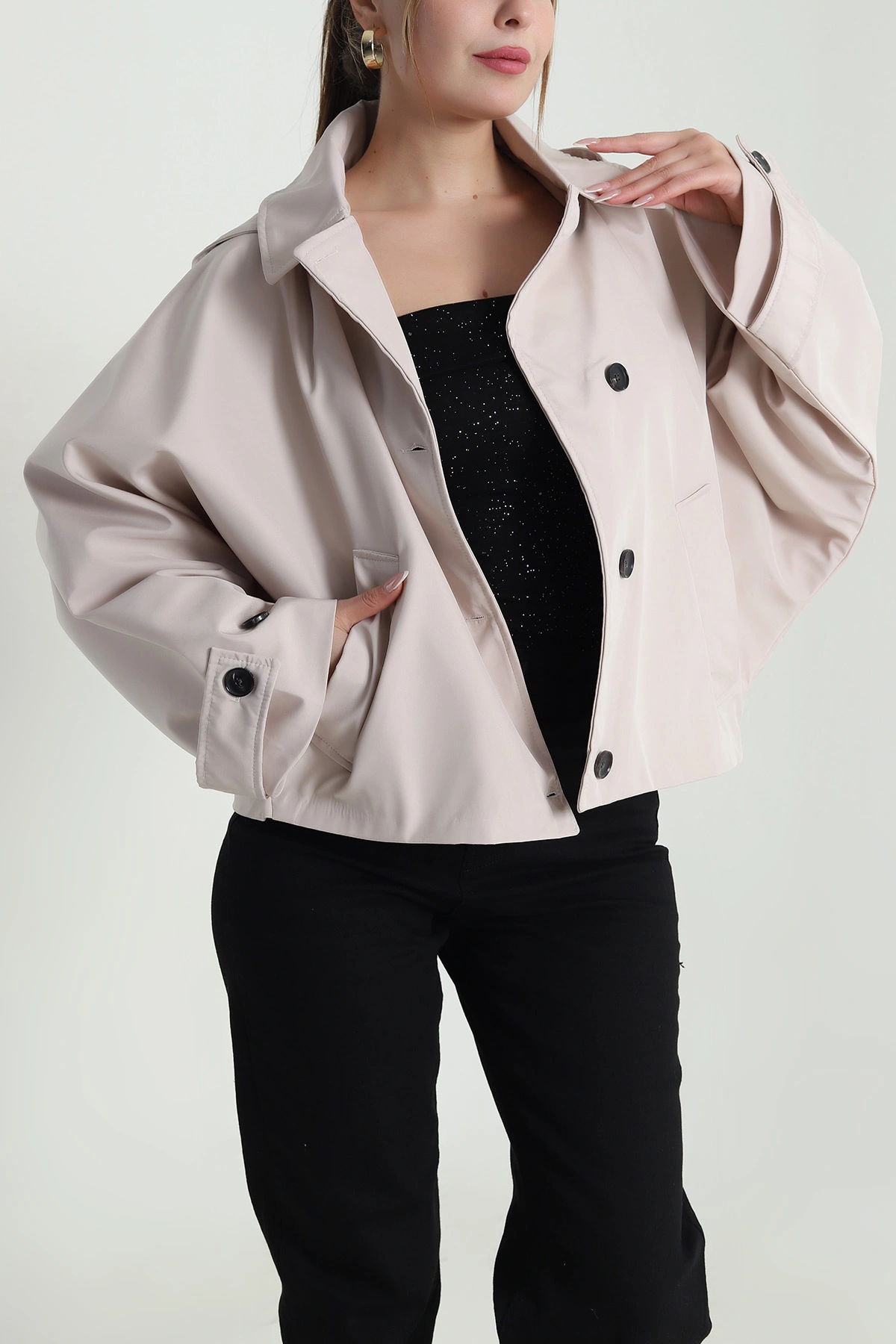 Taş Çıkma Kapüşonlu Yarasa Kol Kadın Trenç 489818