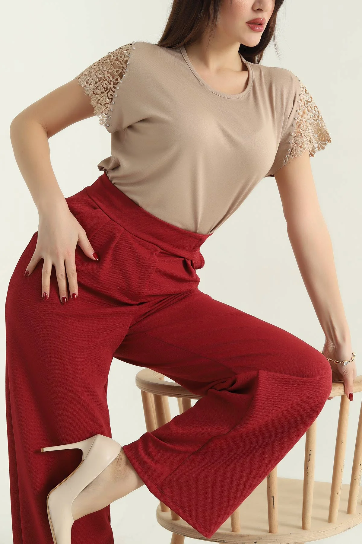 Taş Dantelli İncili Kol Viskon Bluz 336419