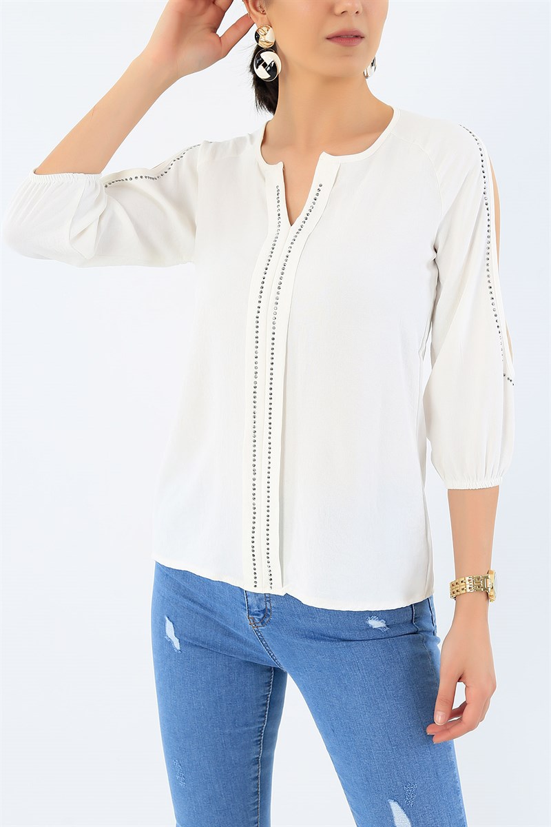 Taş İşlemeli Krem Likralı Bluz 32916