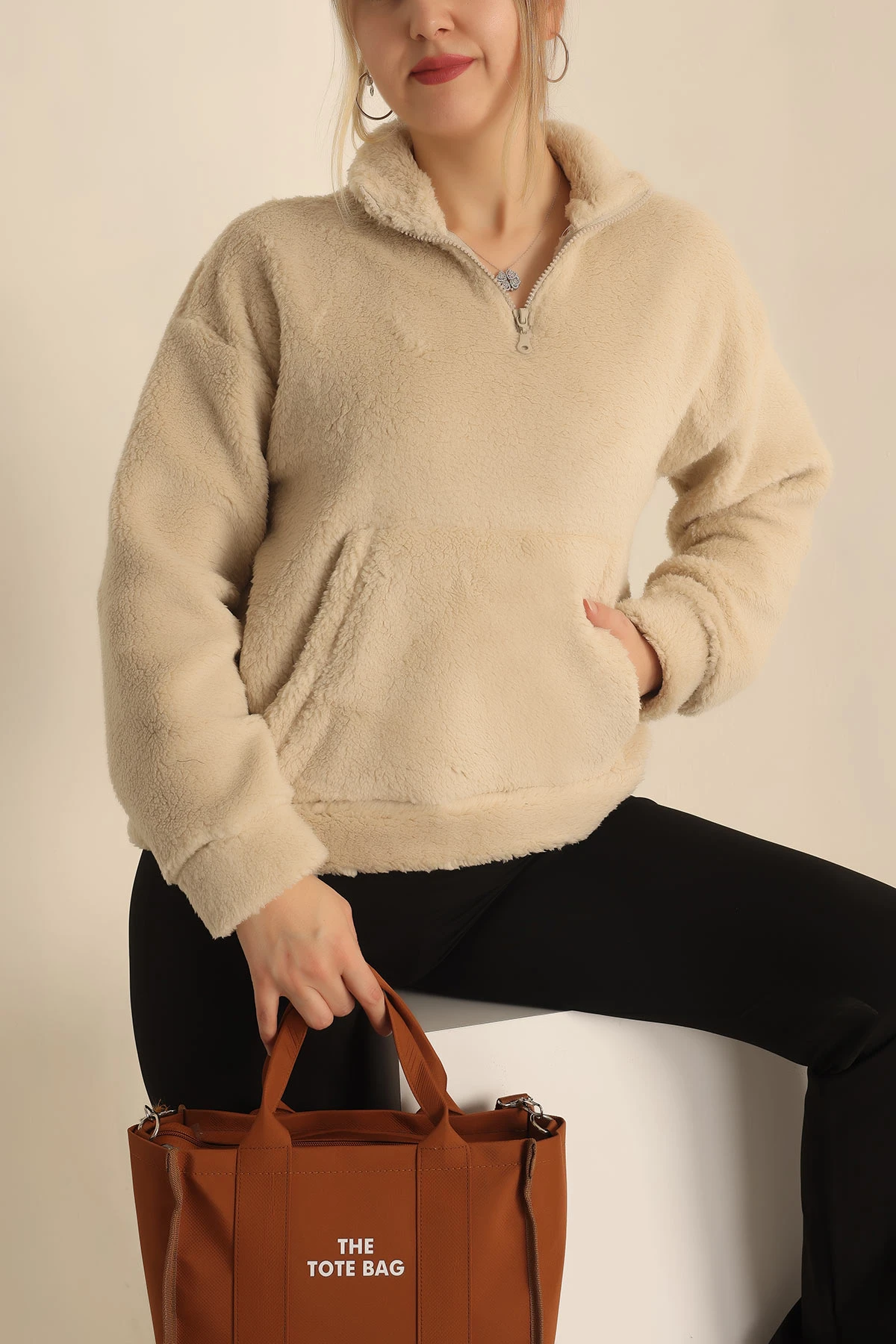 Taş Kanguru Cepli Yumoş Sweat 231698