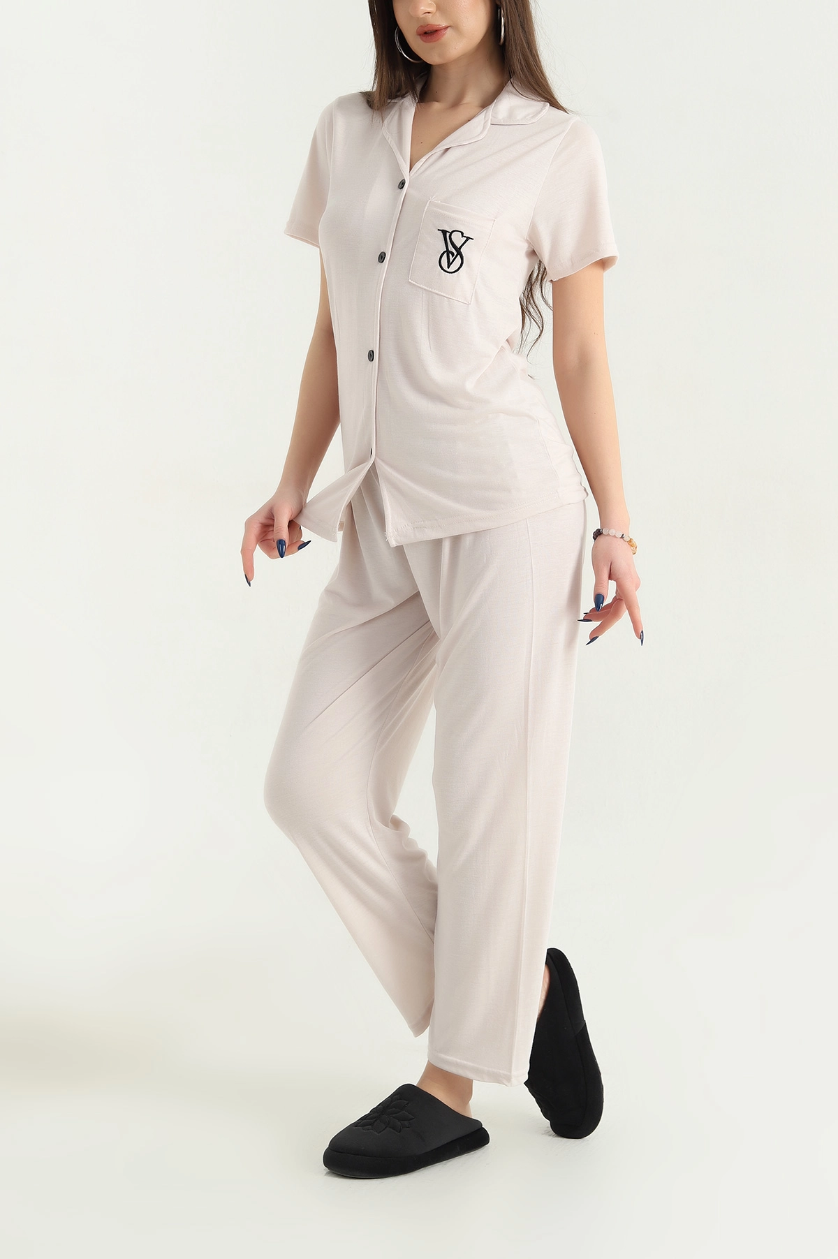 Taş Nakışlı Düğmeli Viskon Pijama Takımı 338274