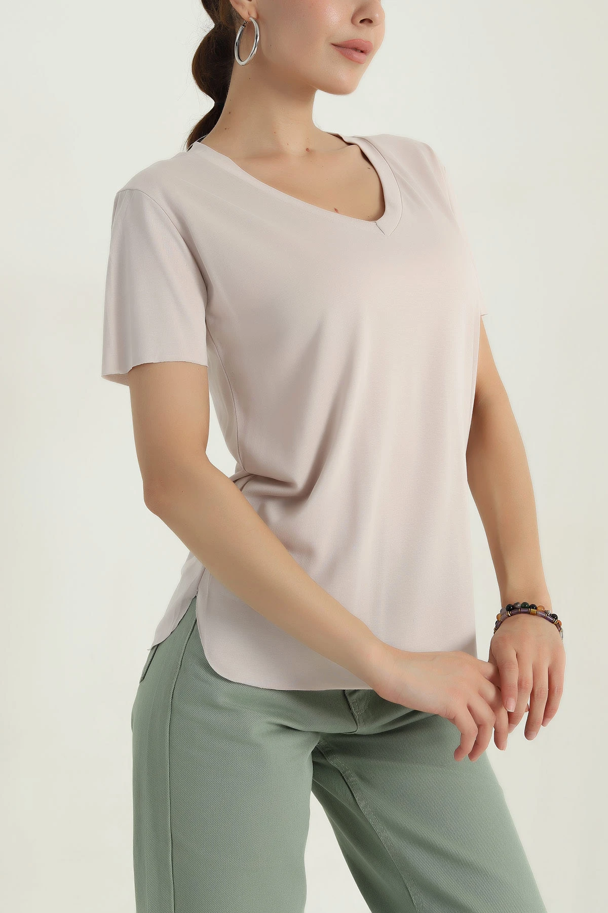 Taş V Yaka modal Kadın Tişört 381284
