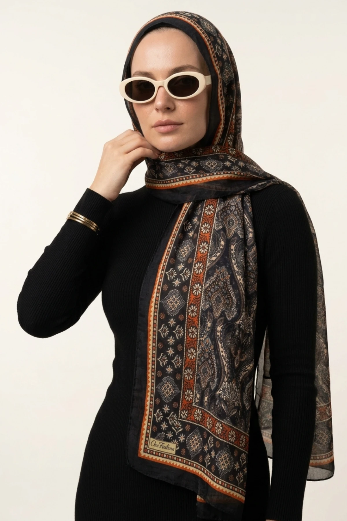 Turuncu 180x70 Cm Our Fashion Dijital Baskılı Desenli Bambu Kraş Şal 488551