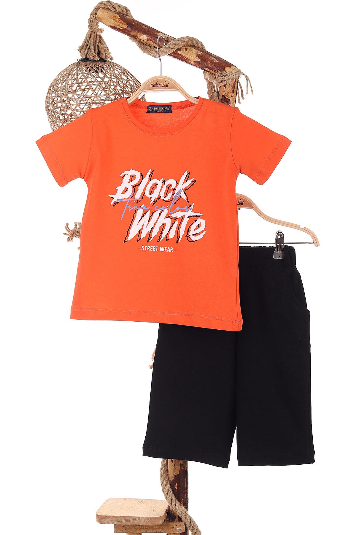 Turuncu (5-8 Yaş) Black White Baskılı Şortlu Erkek Çocuk Takım 170165