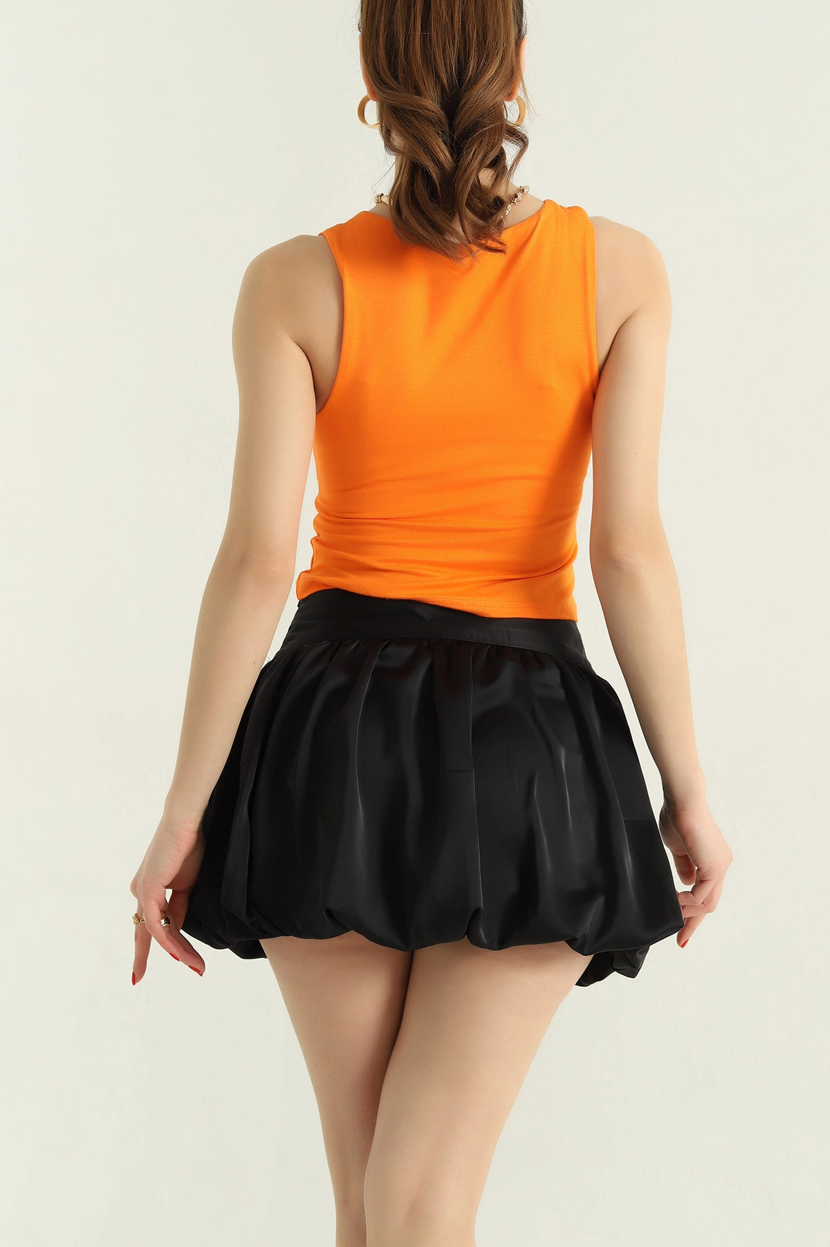 Turuncu Kolsuz Likralı Crop 335302