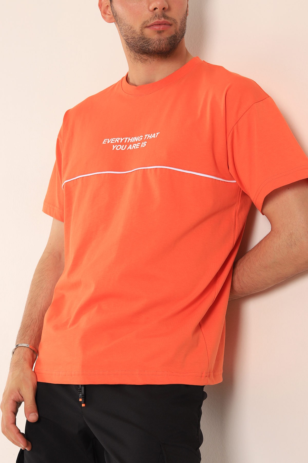Turuncu Oversize Göğüs Kabartma Yazılı Erkek Tişört 184313