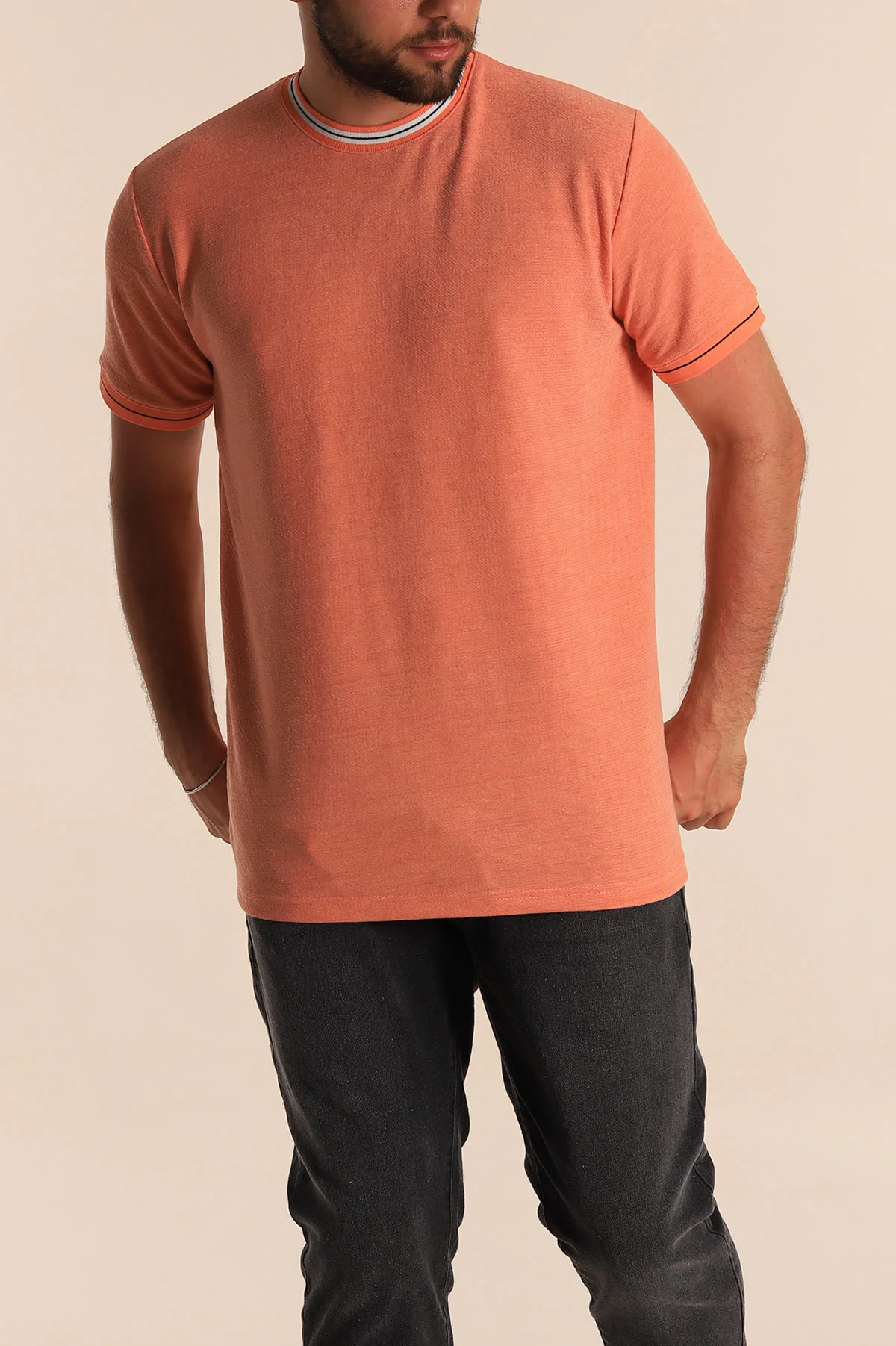 Turuncu Regular Fit Çizgili Yaka Detaylı Erkek Tişört 277155
