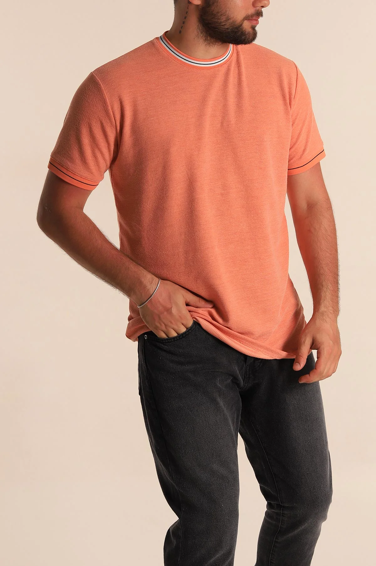 Turuncu Regular Fit Çizgili Yaka Detaylı Erkek Tişört 277155