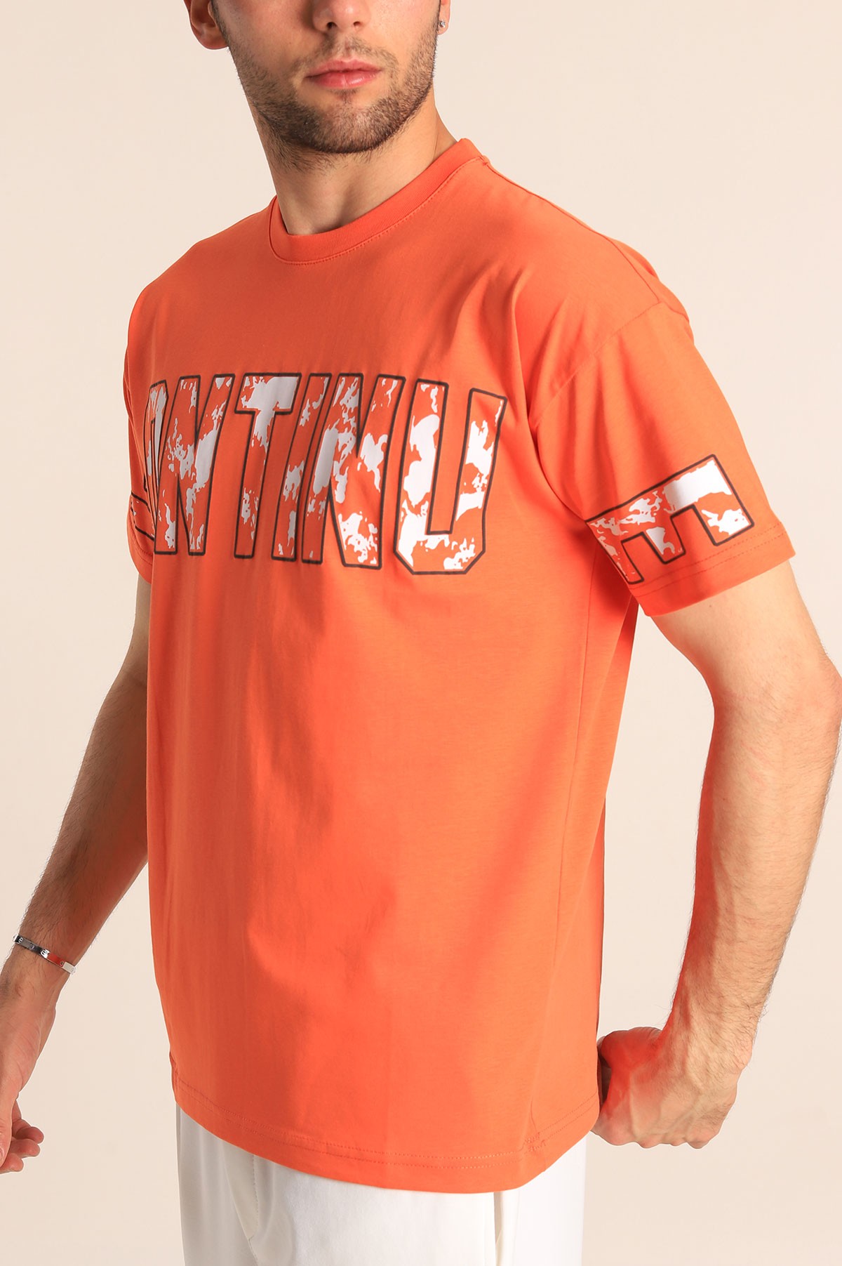 Turuncu Regular Fit Continue Baskılı Erkek Tişört 186609