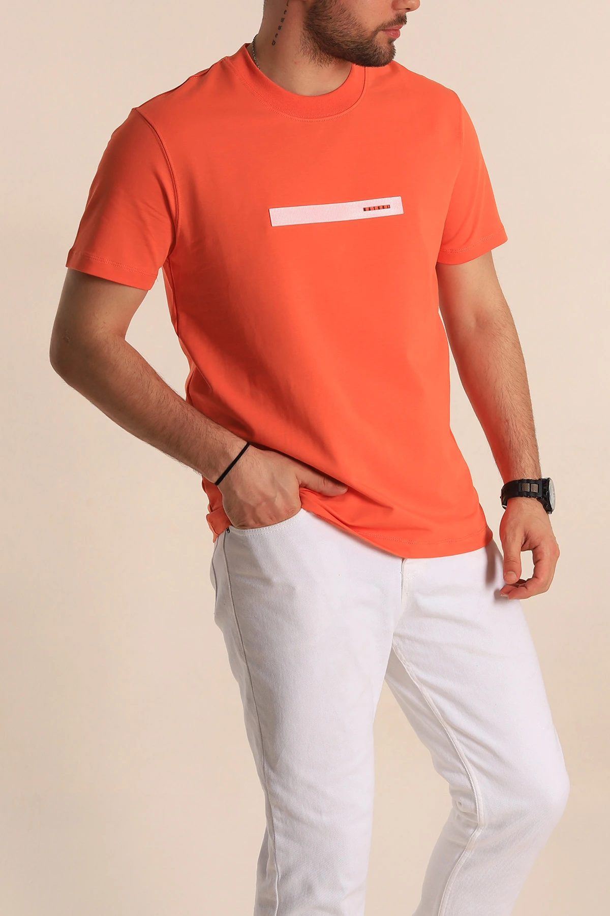Turuncu Regular Fit Plastik Baskı Detaylı Erkek Tişört 268114