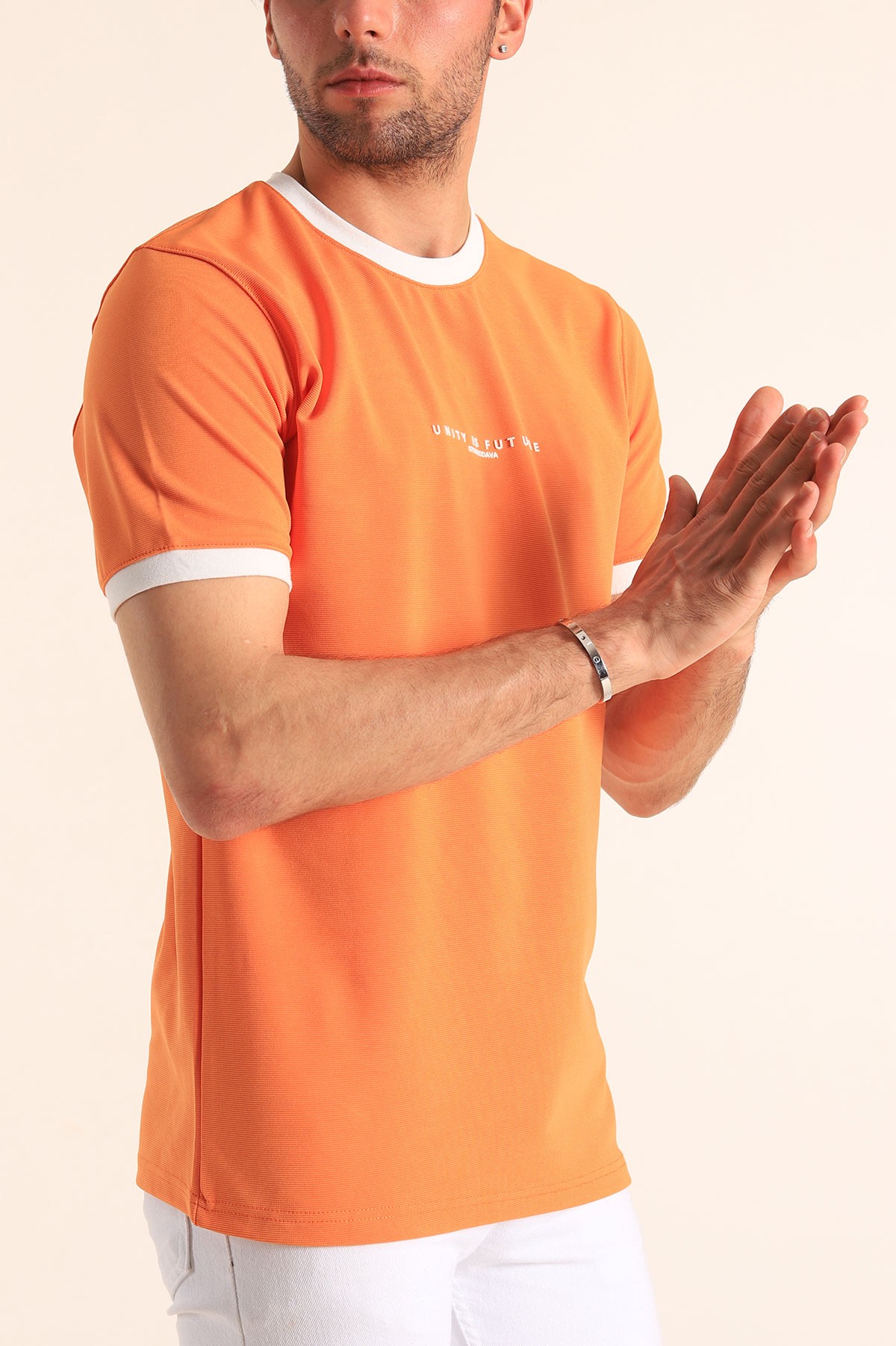 Turuncu Slim Fit Kabartma Yazılı Erkek Tişört 186800