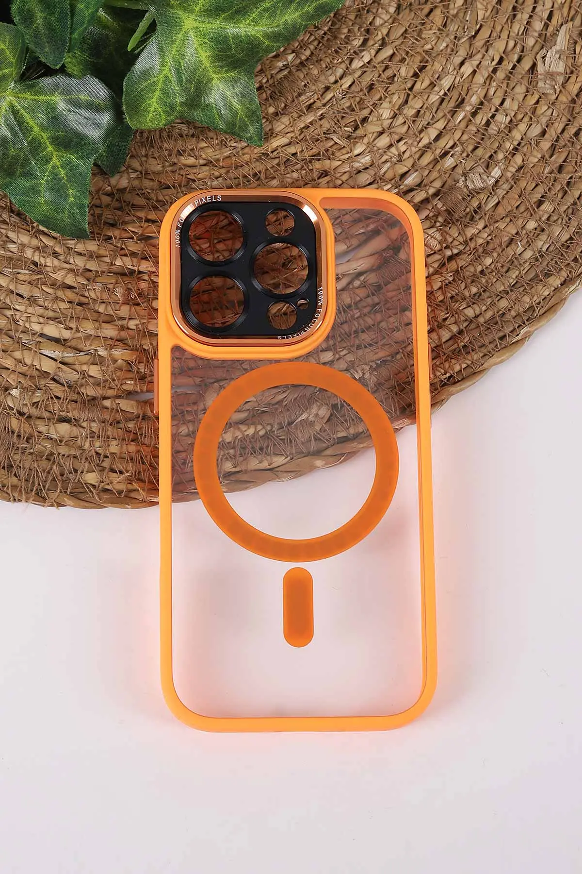 Turuncu TeknoCase İPhone 16 Pro Uyumlu Wesley Case Serisi Magsafe Özellikli Transparan Sert Silikon Telefon Kılıfı 430651