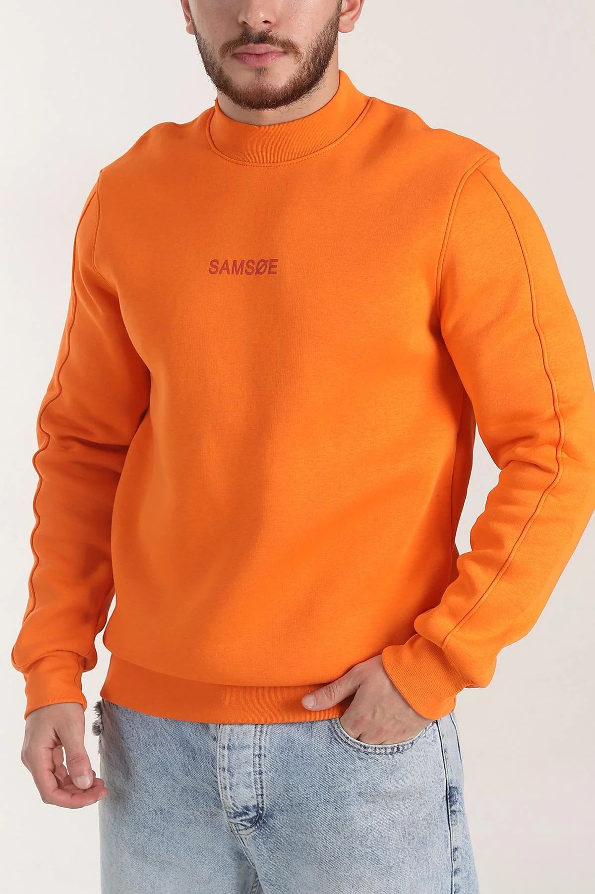 Turuncu Yazı Detaylı Bisiklet Yaka Erkek Sweatshirt 404761