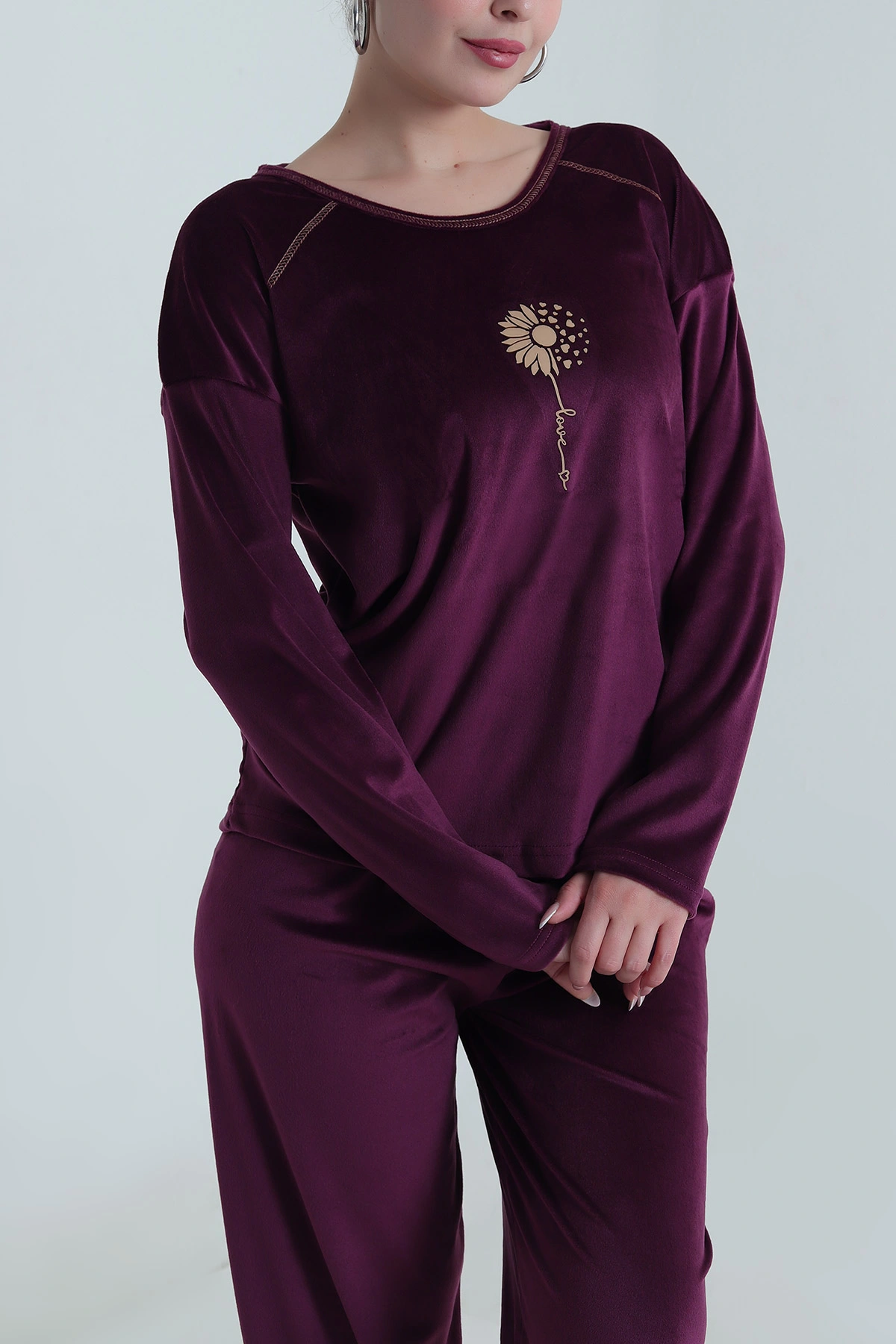 Uzun Kollu Kadife Kadın Pijama Takımı 487754