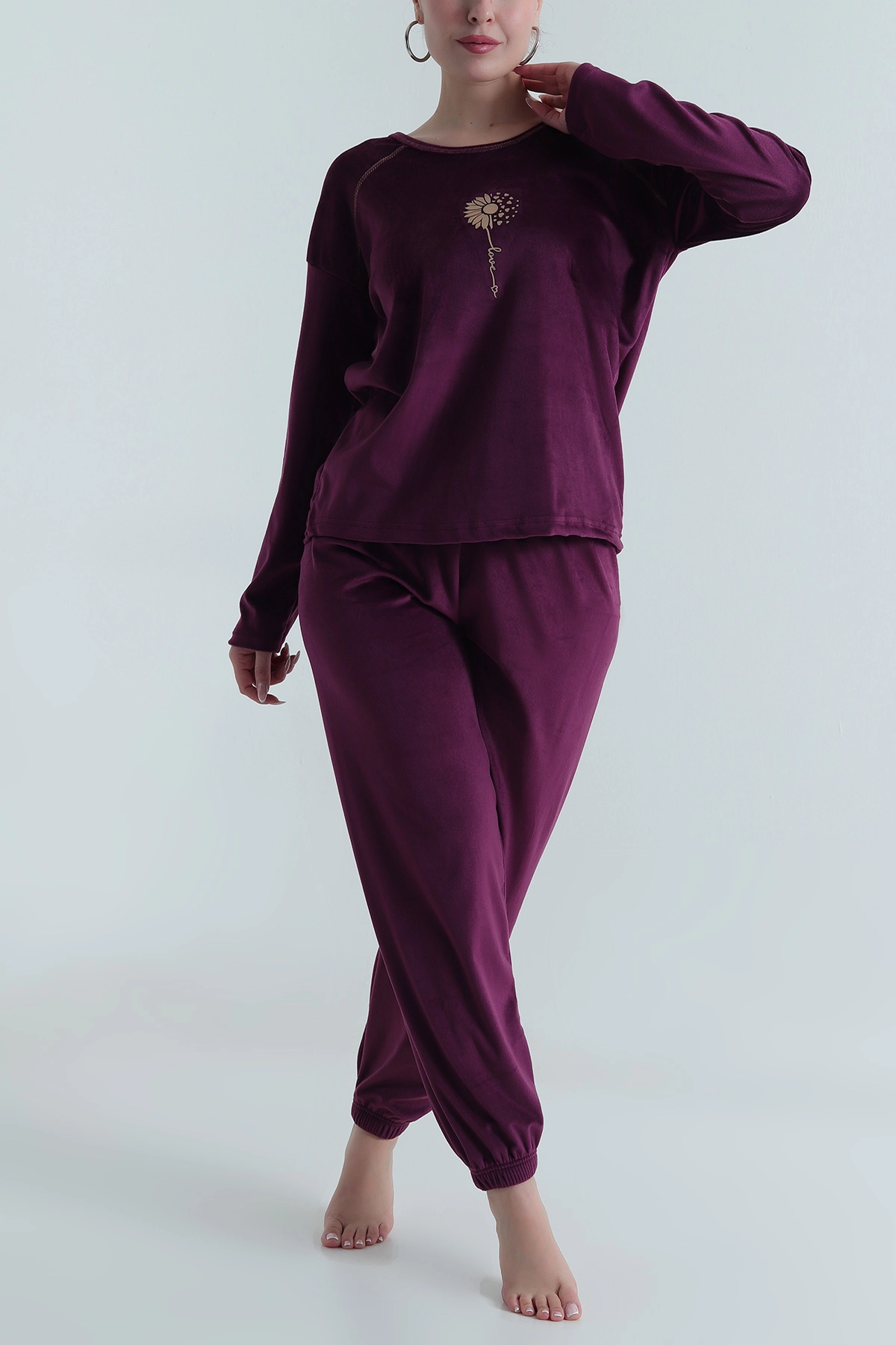 Uzun Kollu Kadife Kadın Pijama Takımı 487754