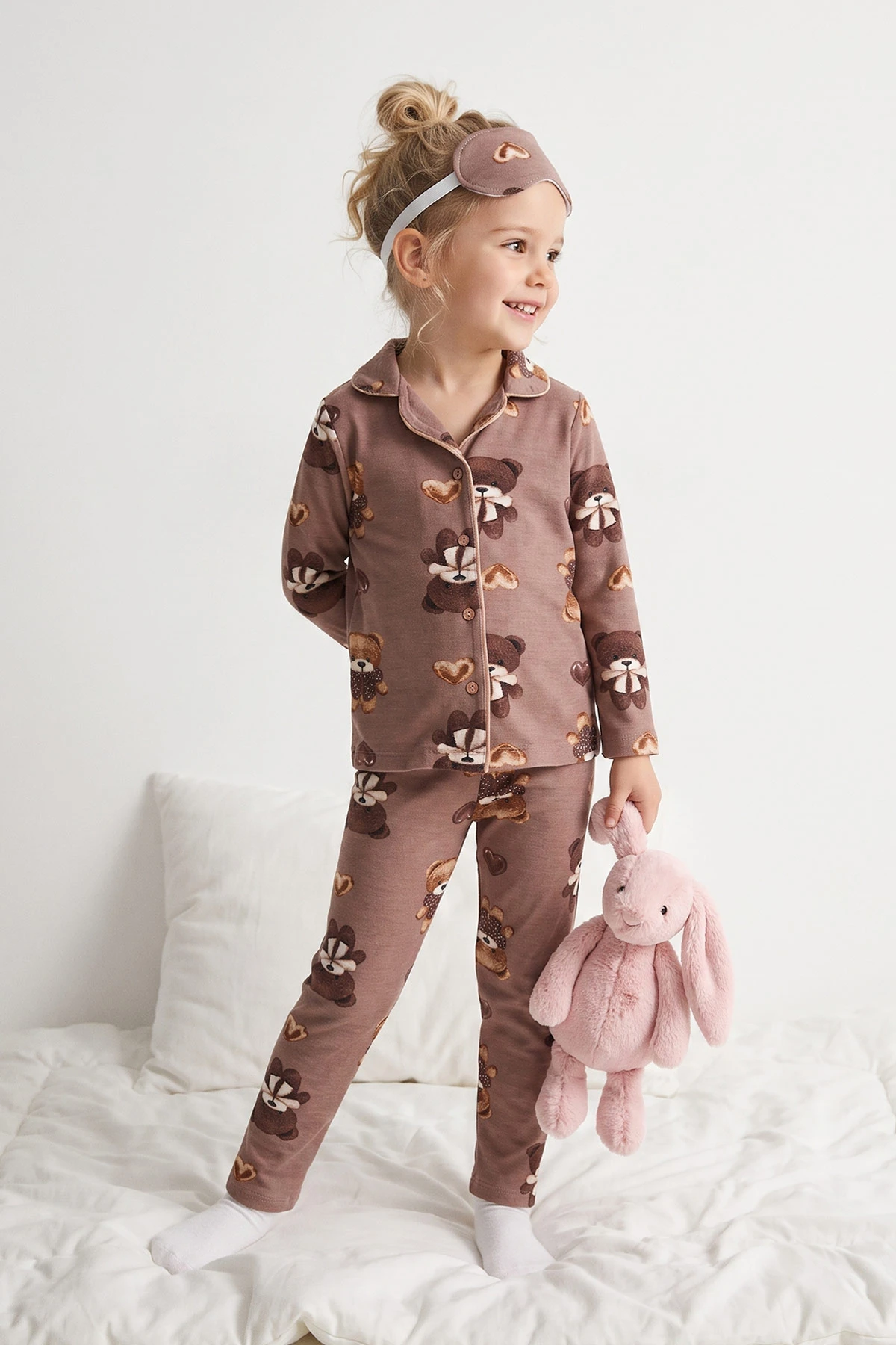 Vizon (4-12 Yaş)  Desenli Önden Düğmeli Göz Bandı Detaylı Kız Çocuk Pijama Takım 473464