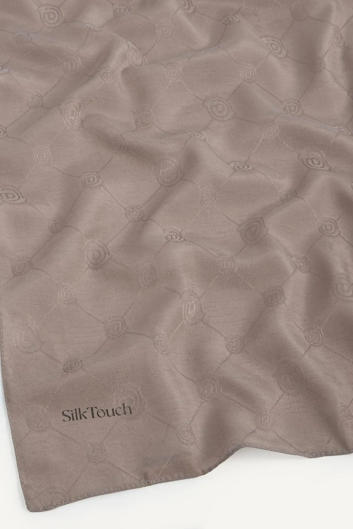 Vizon 98x98 Cm Jakarlı Desenli Monogram Eşarp 432678