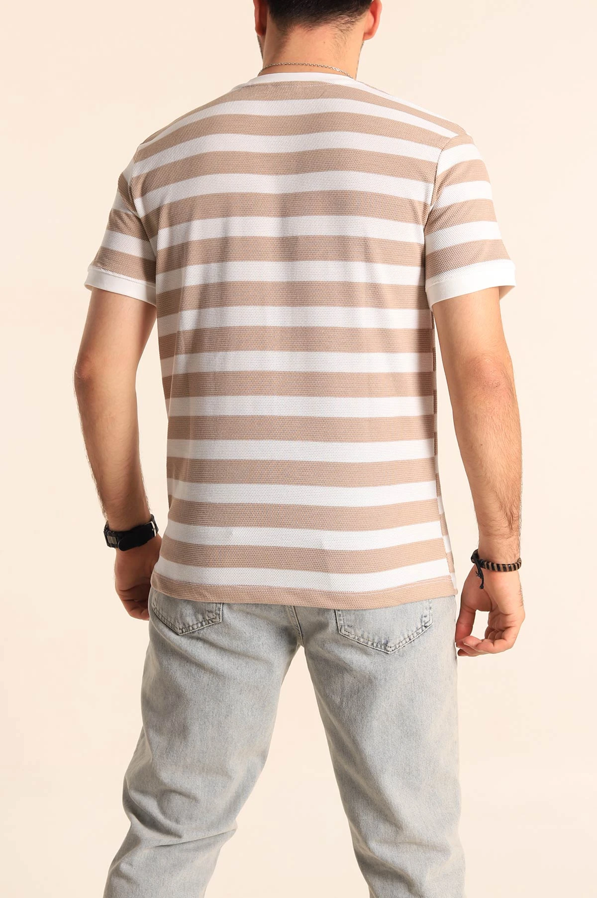 Vizon Beyaz Regular Fit Çizgili Yazı Detay Erkek Tişört 252185