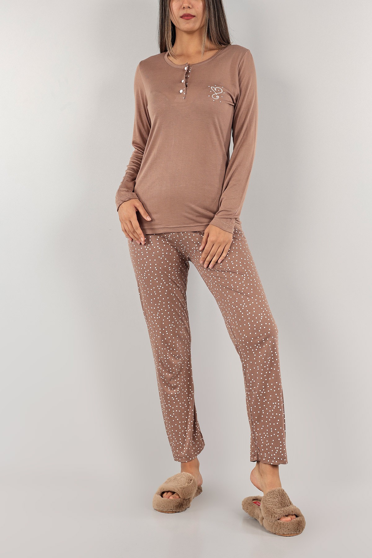 Vizon Düğmeli Nakışlı Bayan Pijama Takımı 132380