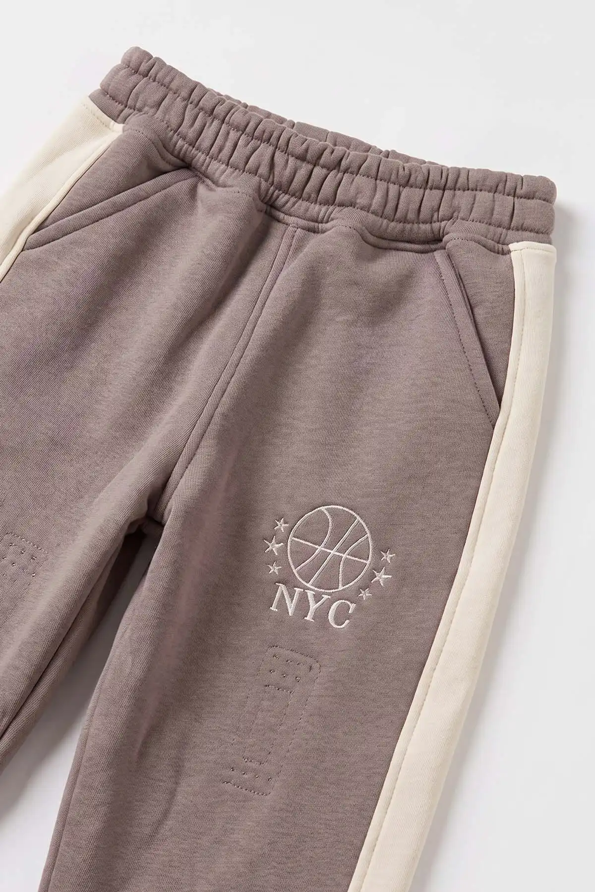 Vizon Ekru (5-12 Yaş) Süzene Brooklyn Nakışlı Garnili 3 İp Şardonlu Erkek Çocuk Kışlık Takım 478789