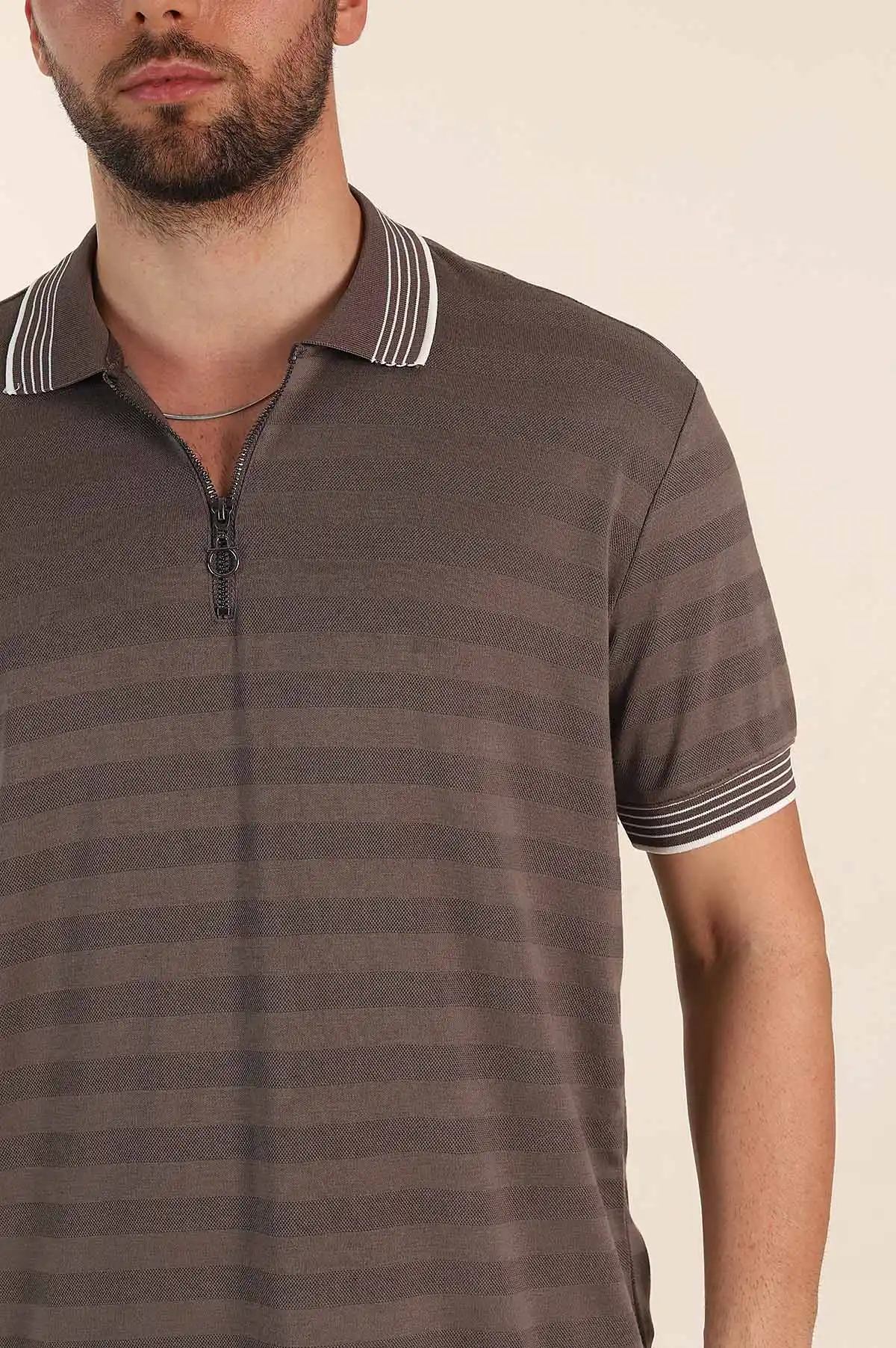 Vizon Relaxed Fit Çizgi Dokulu Fermuarlı Polo Yaka Basic Erkek Tİşört 370233