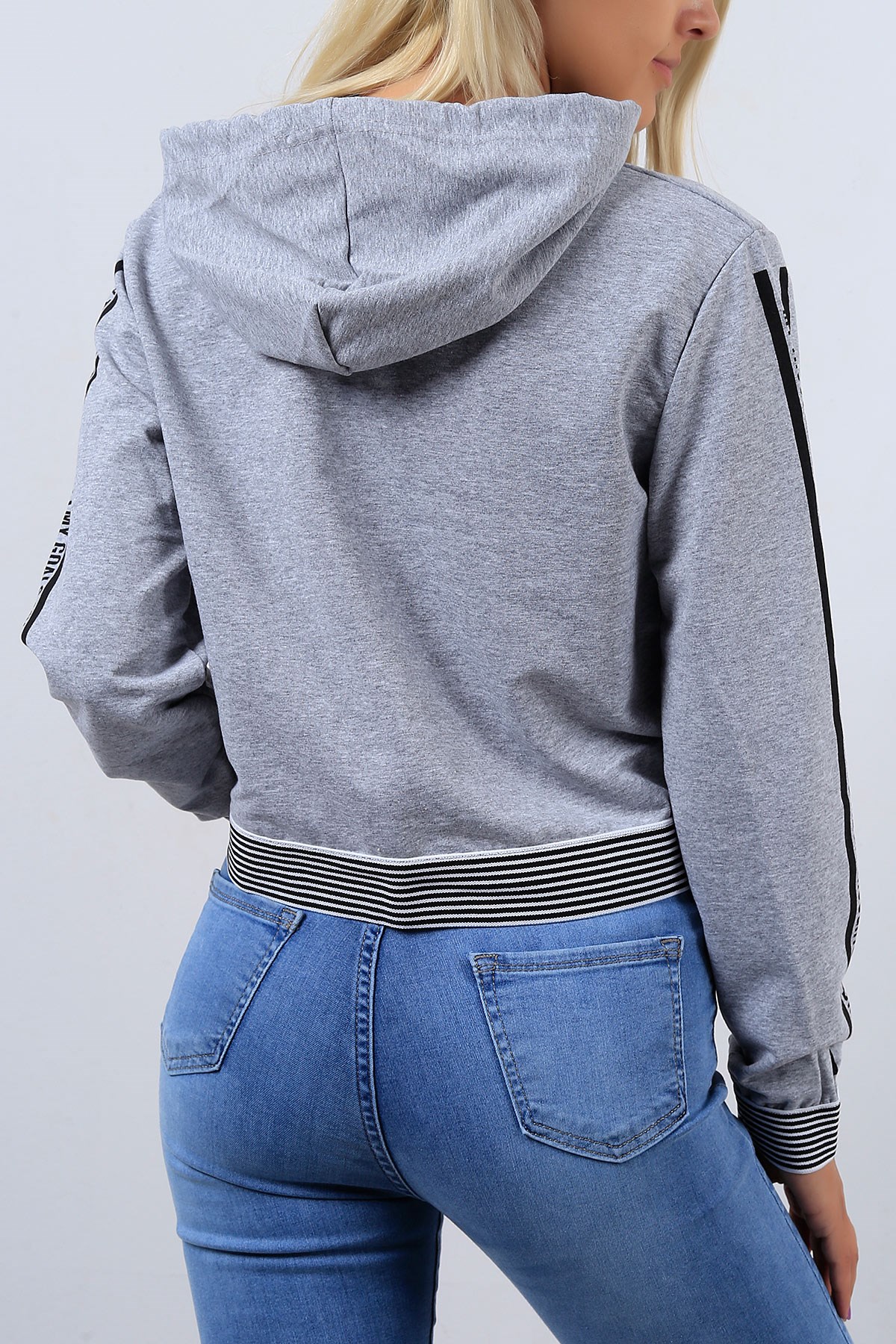 Yazı Detay Kapşonlu Sweat 3716B