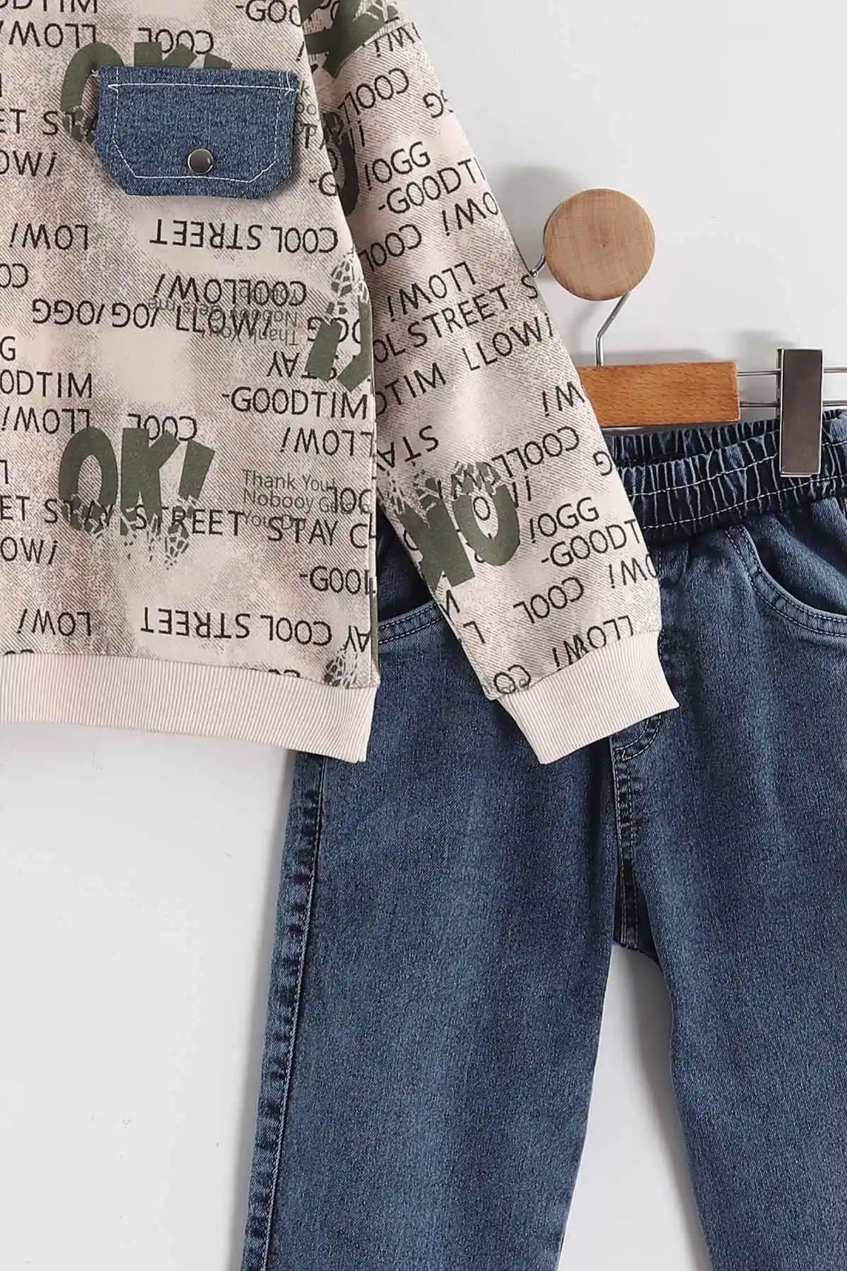Yeşil (1-9 Yaş) Ok   Baskılı Kot Pantolonlu Erkek Çocuk 2'li Takım 438546