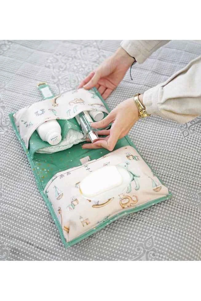Yeşil 24x40 Baby Alt Bakım Çantası 250466