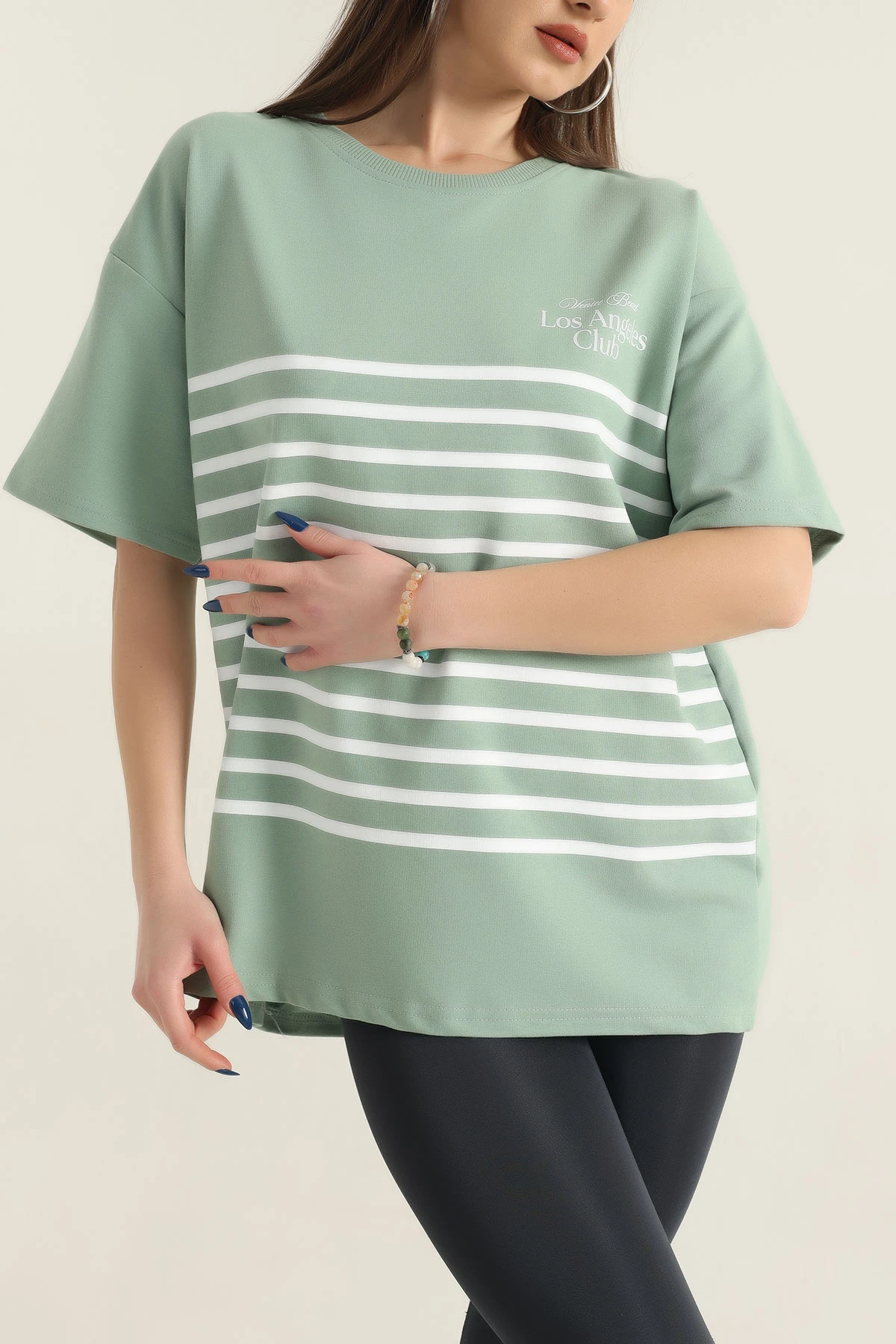 Yeşil Baskılı Bisiklet Yaka Oversize Bayan Tişört 337666