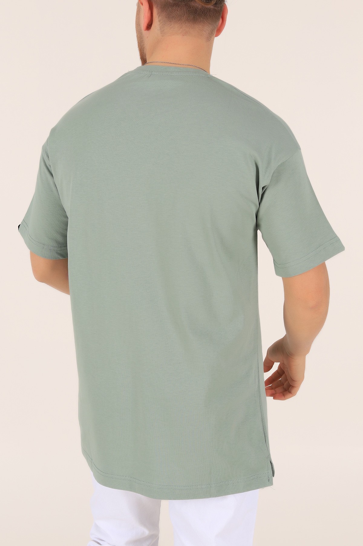Yeşil Cep Detaylı Yandan Yırtmaçlı Oversize Tişört 165219