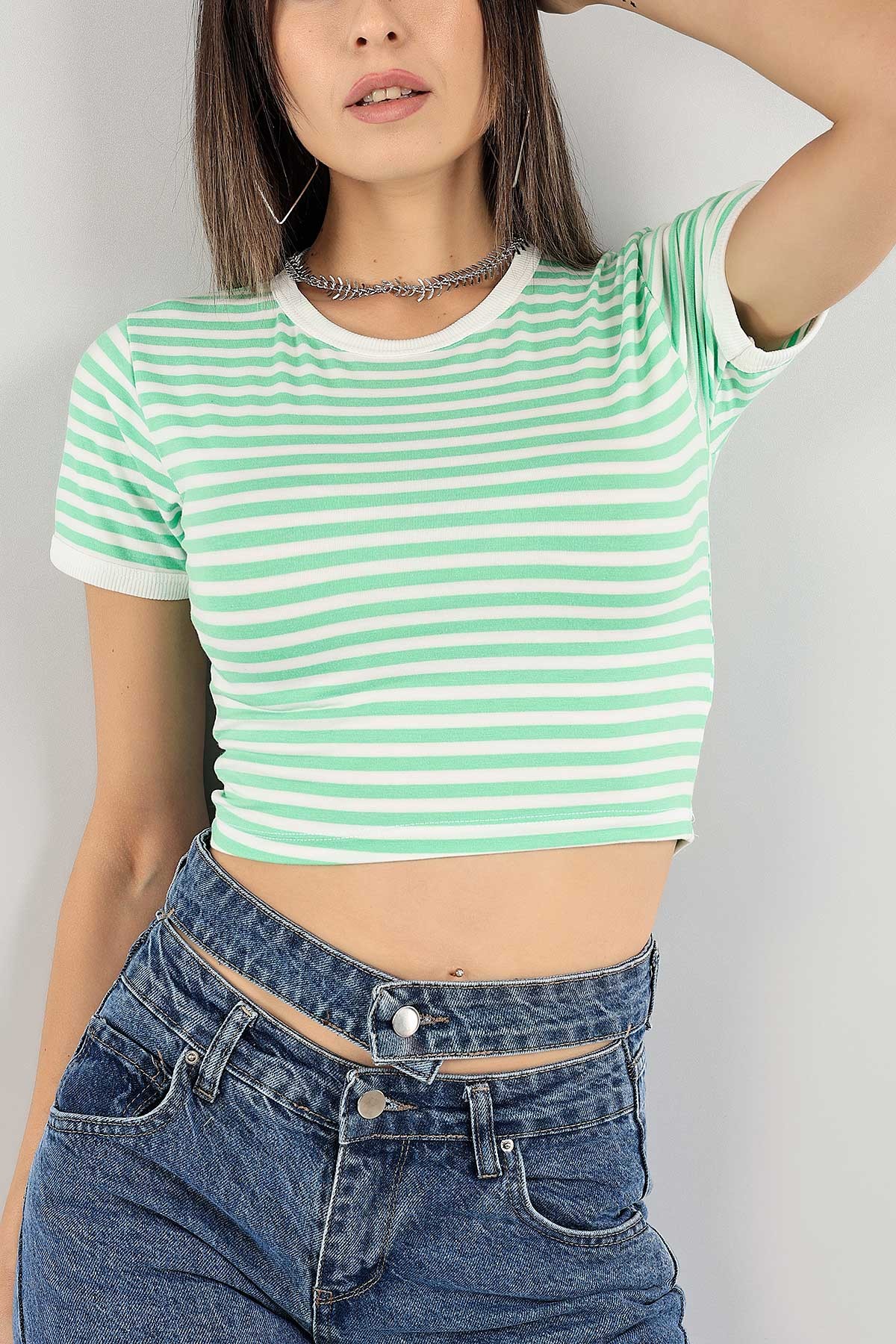 Yeşil Çizgili Crop Tişört 123466