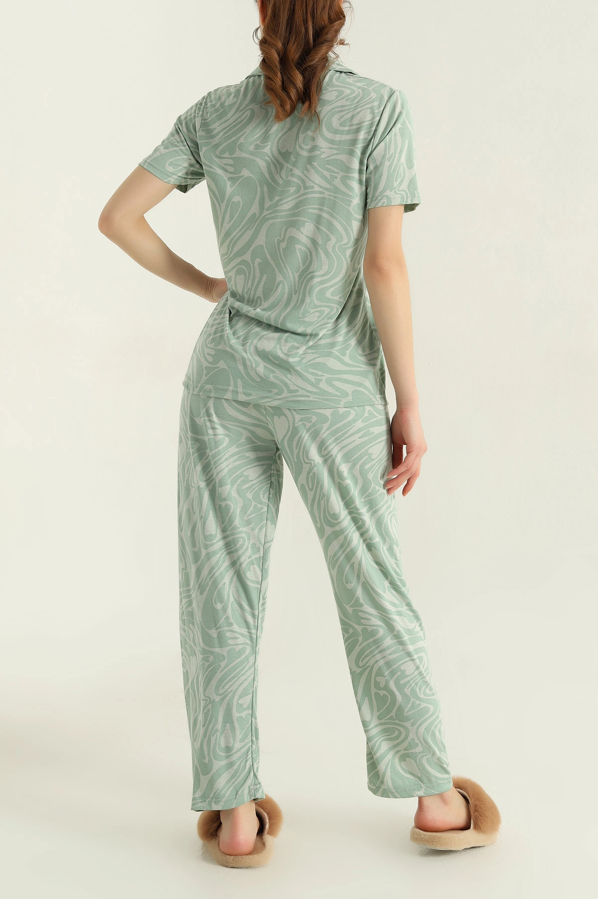 Yeşil Düğmeli Viskon Kadın Pijama Takımı 347355