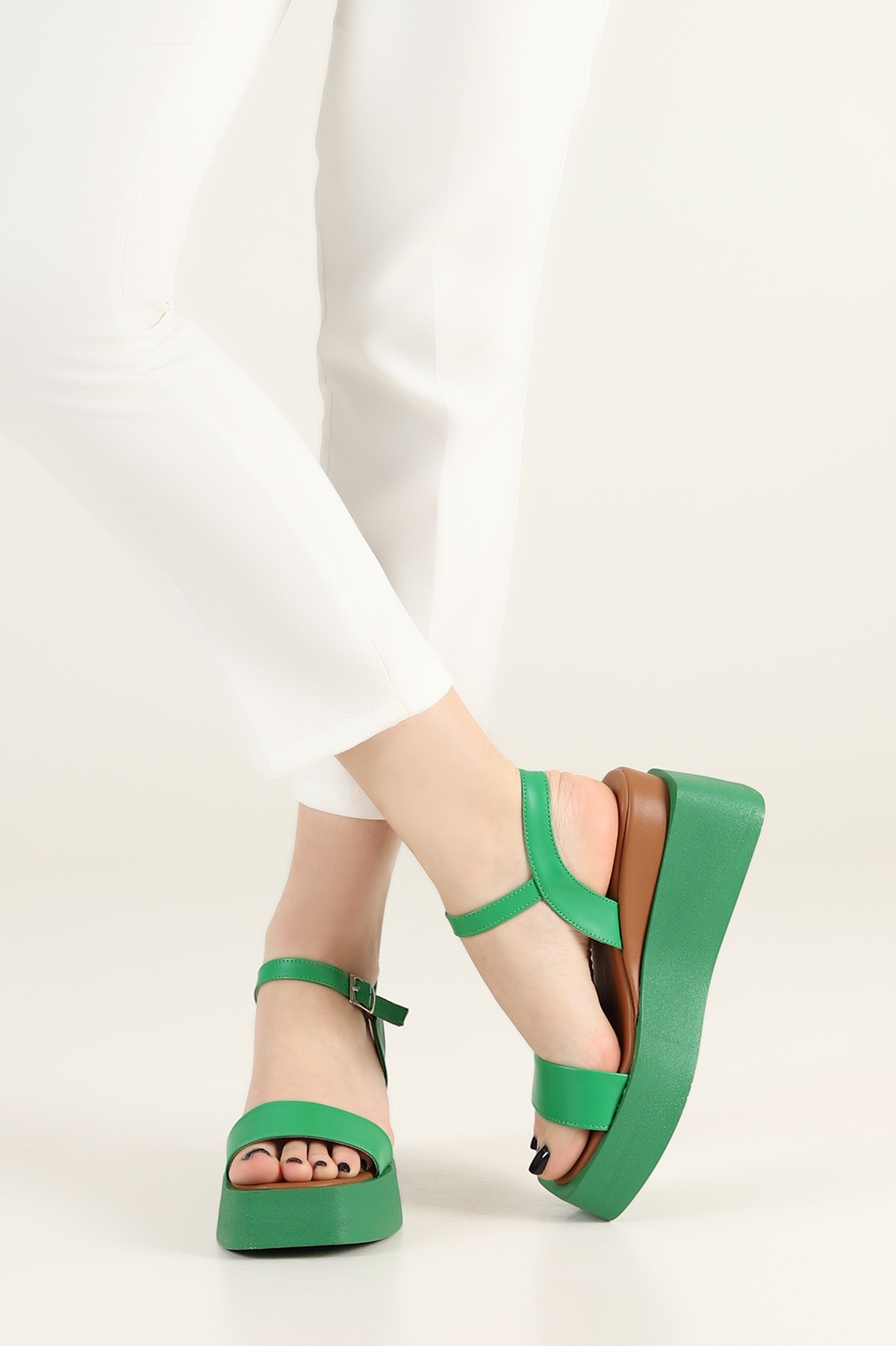 Yeşil Kalın Taban Kadın Sandalet 180341