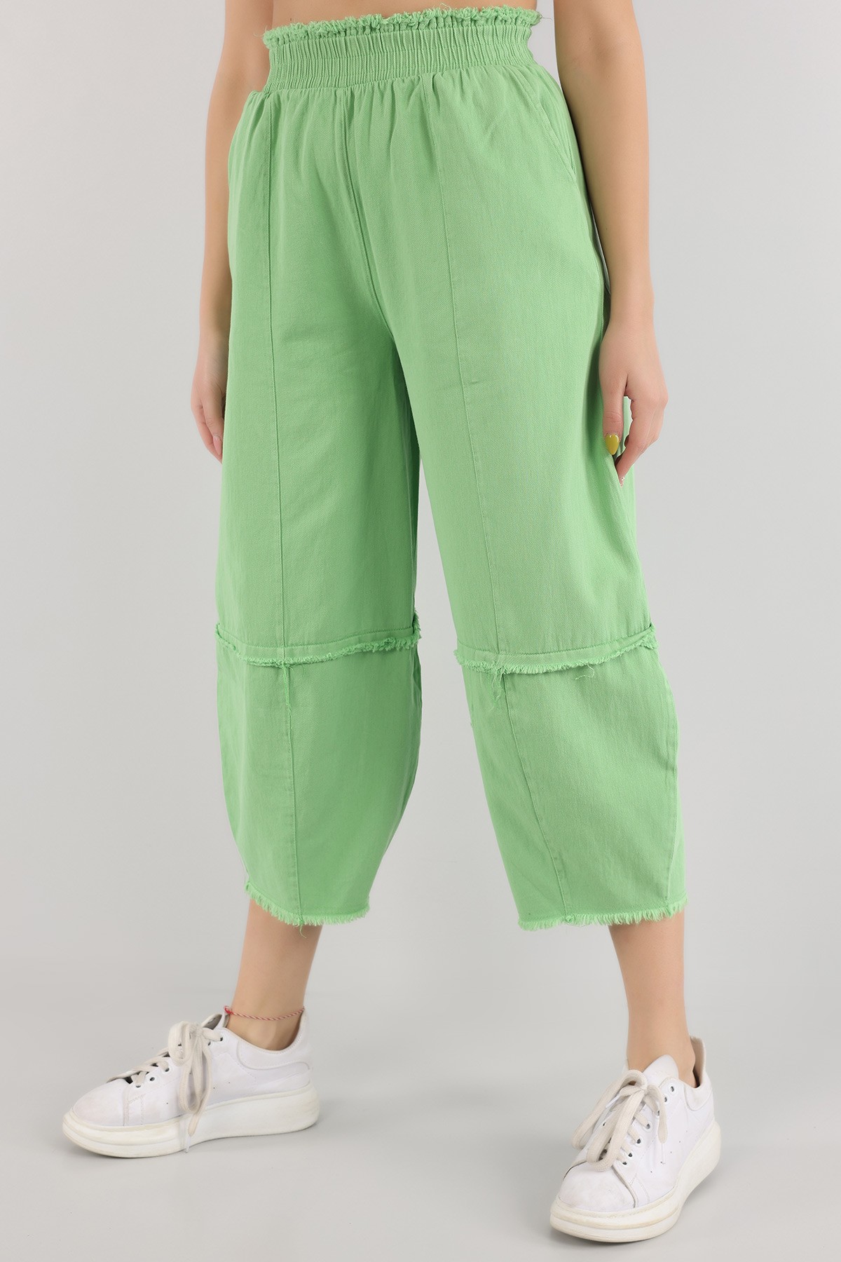 Yeşil Lazer Kesimli Gabardin Şalvar Pantolon 168615