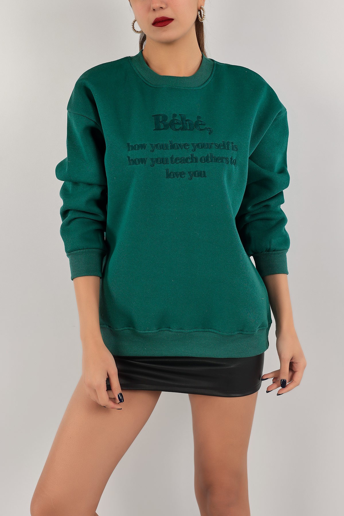 Yeşil Nakışlı İçi Şardonlu Bayan Sweat 139393