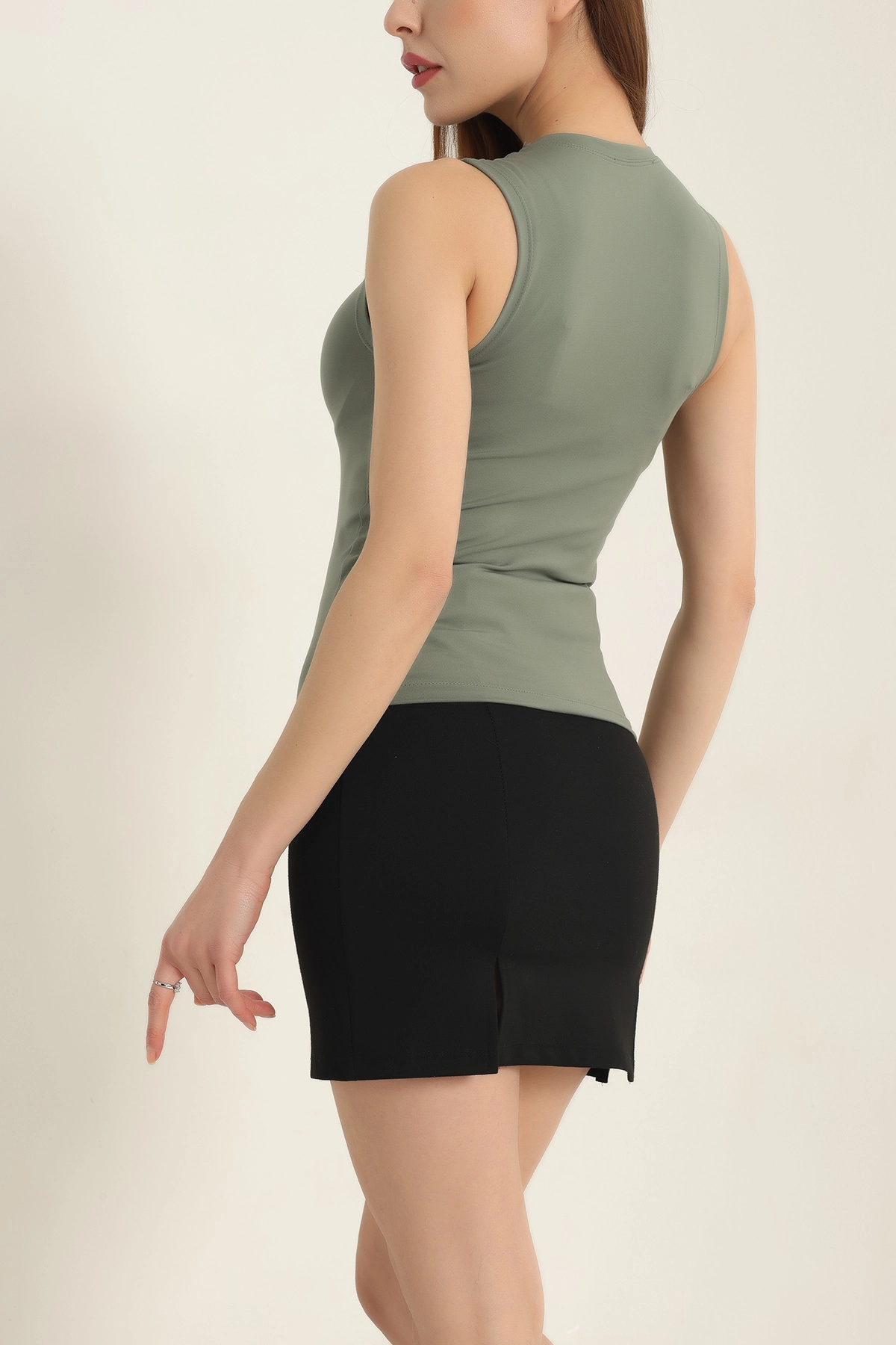 Yeşil Oysho Kumaş Kolsuz Bluz 337422
