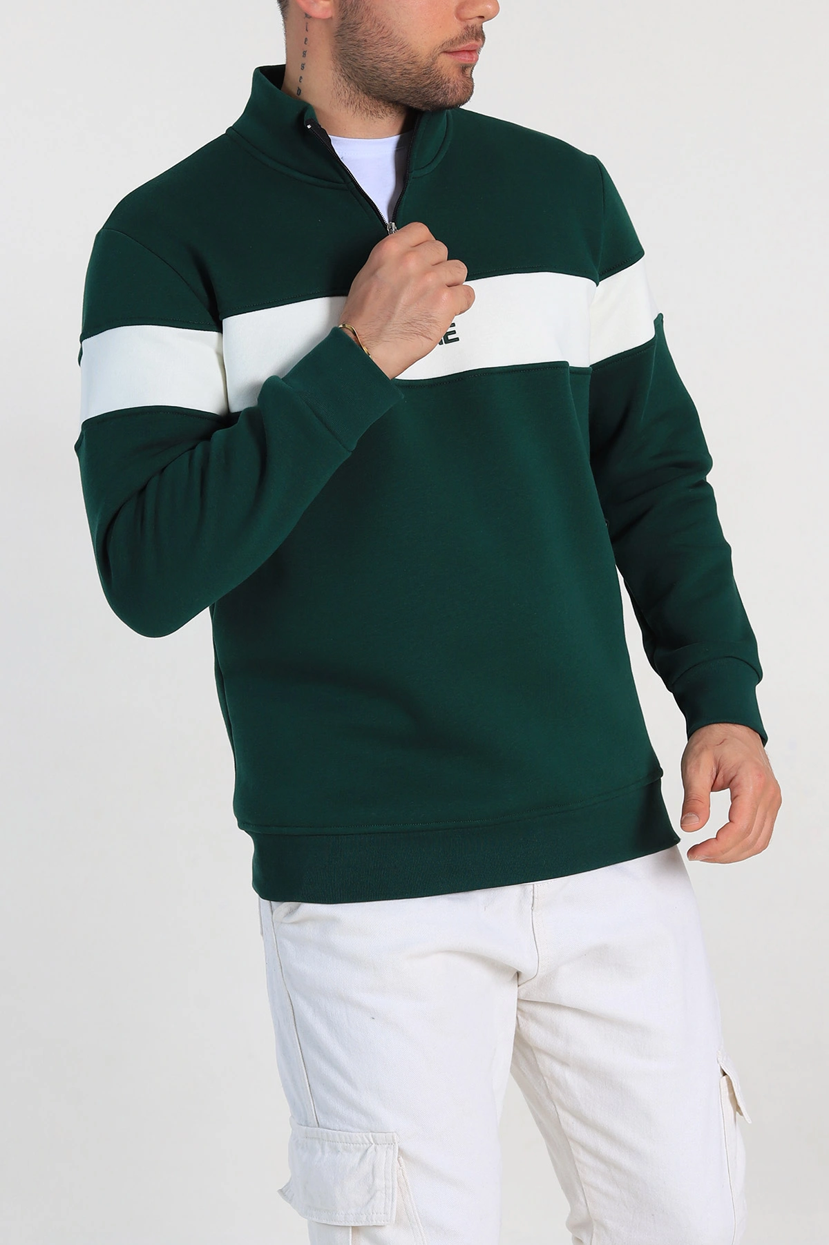Yeşil Regular Fit Üç İp Şardonlu Yazı Detay Yarım Fermuarlı Erkek Sweatshirt 320517